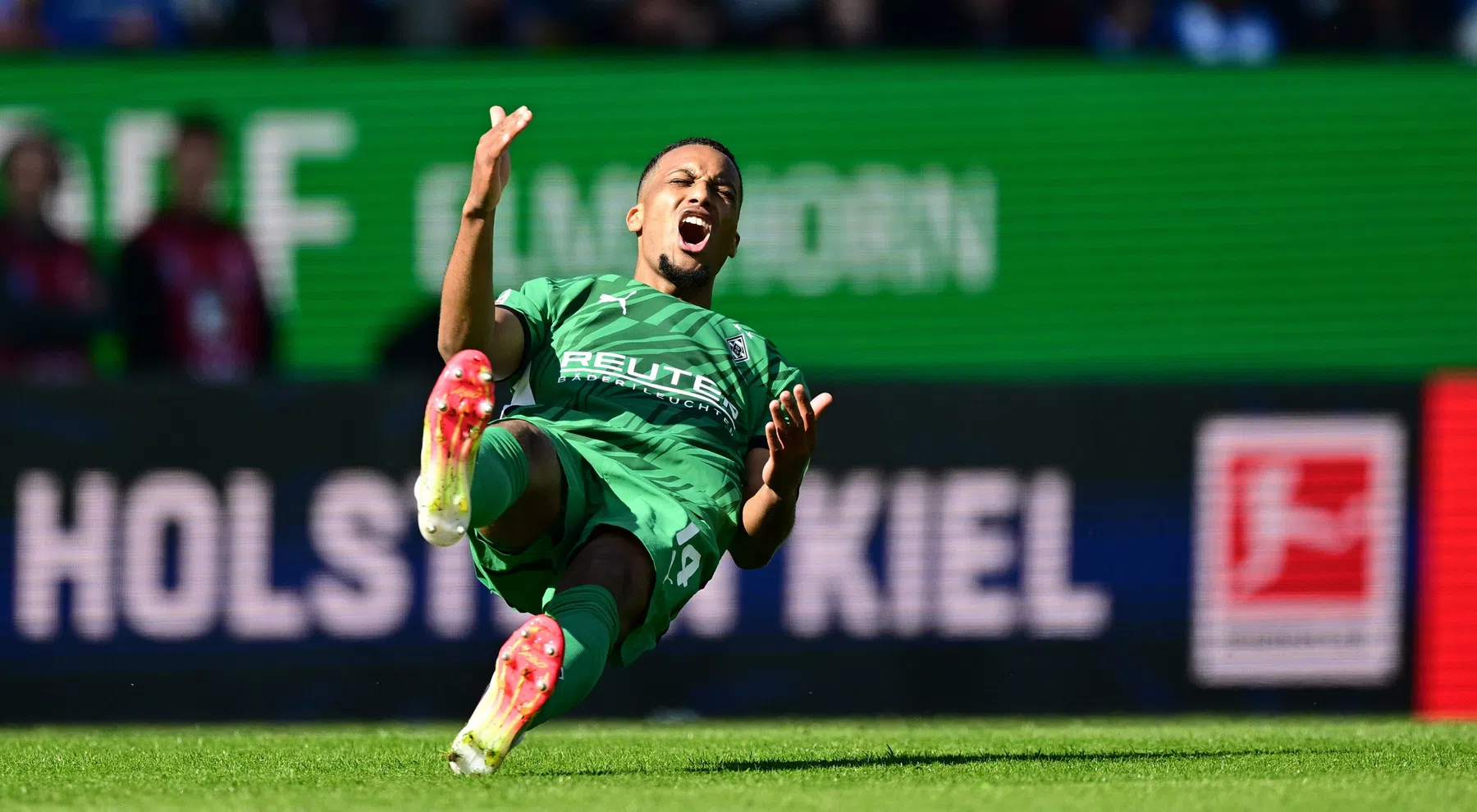 Wie is Alassane Pléa, mogelijke nieuwe spits van PSV? | VoetbalNieuws