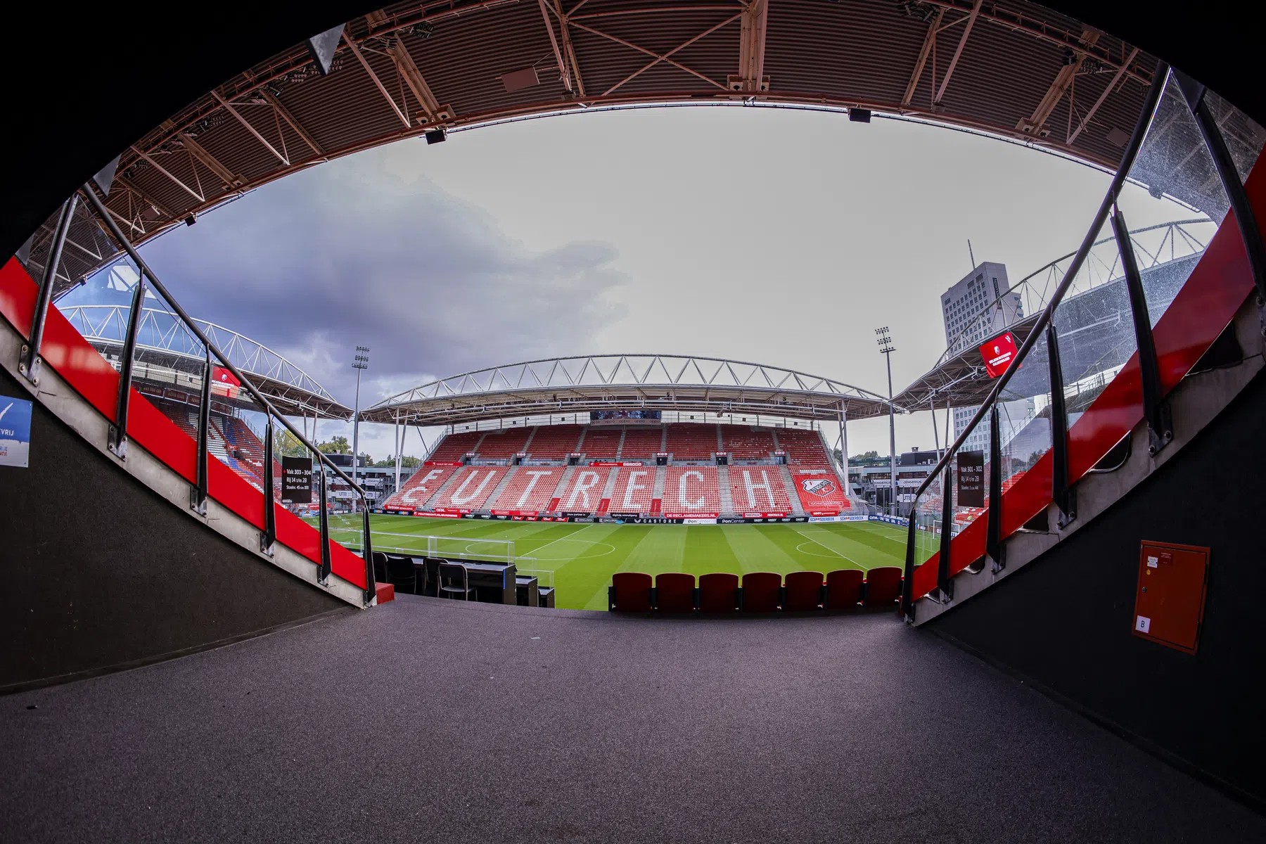 FC Utrecht sluit strategisch jeugdpartnerschap met Red Bull | VoetbalNieuws