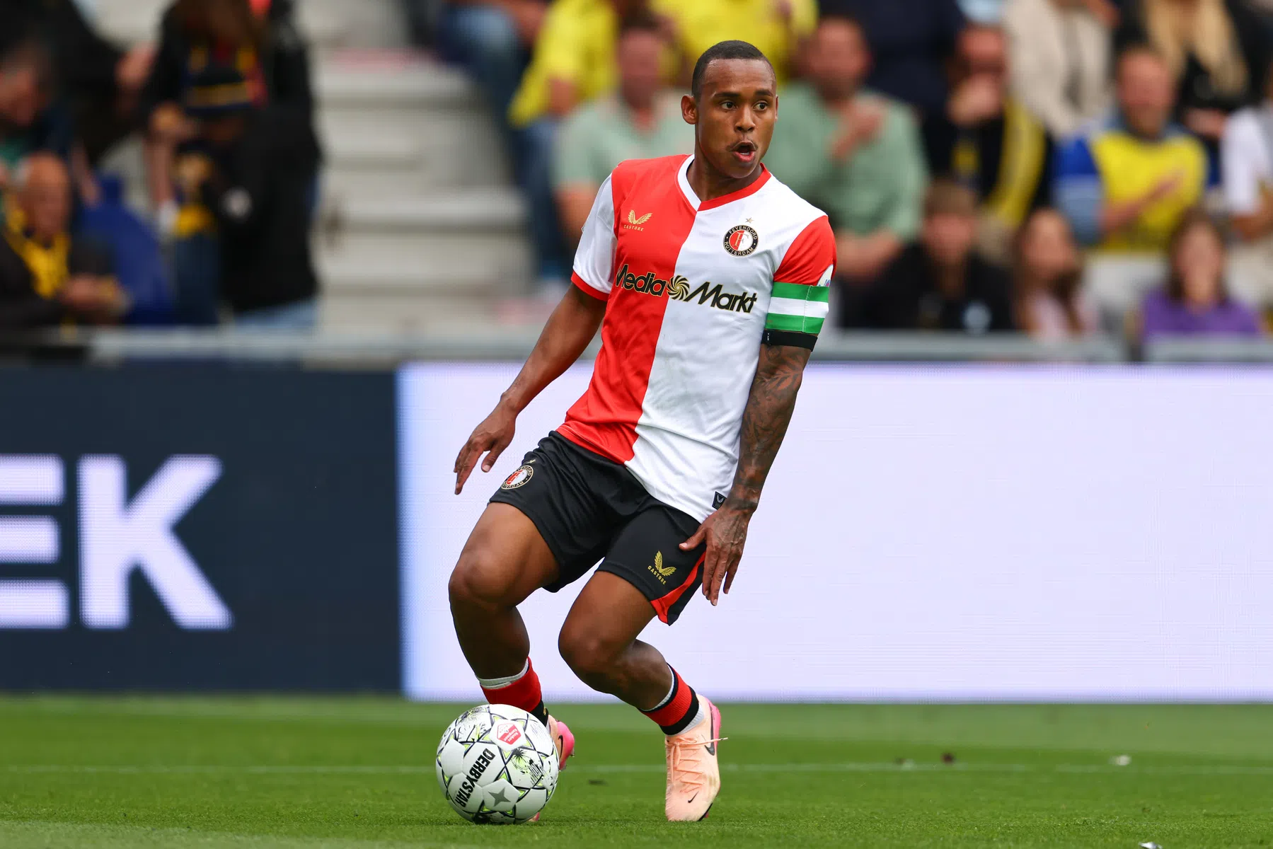 Olympique Marseille voert gesprekken over Igor Paixão | VoetbalNieuws