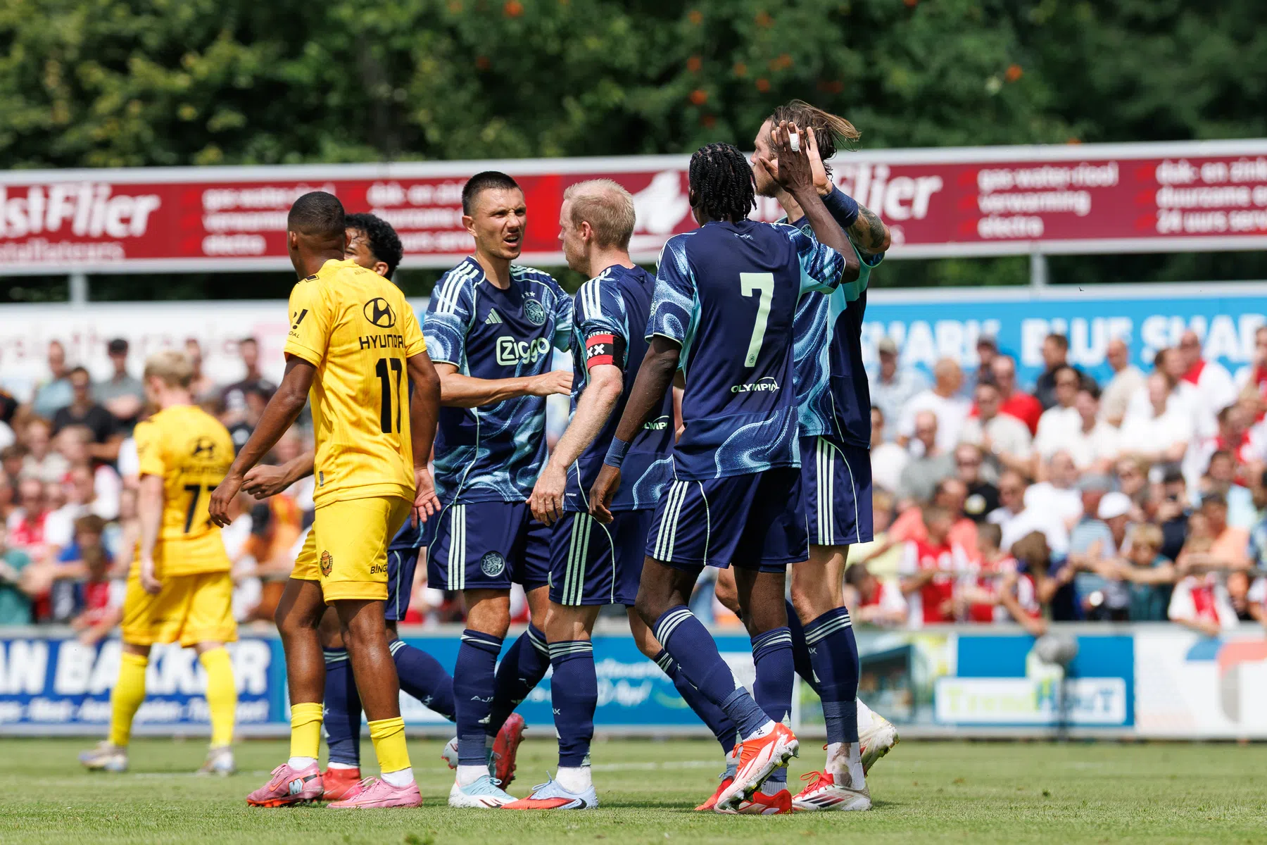 Ajax boekt zege op Mechelen en kan toewerken naar volgende oefenduel