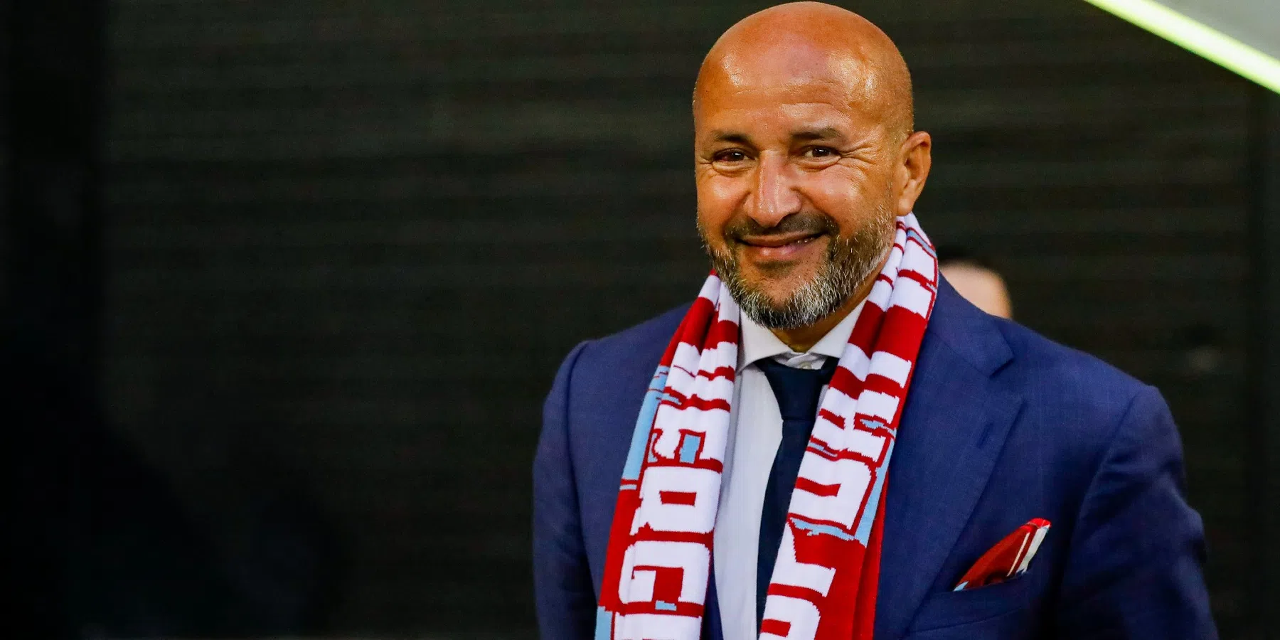 Burgemeester Marcouch doet dringend beroep op KNVB: 'Vitesse is meer dan voetbal'