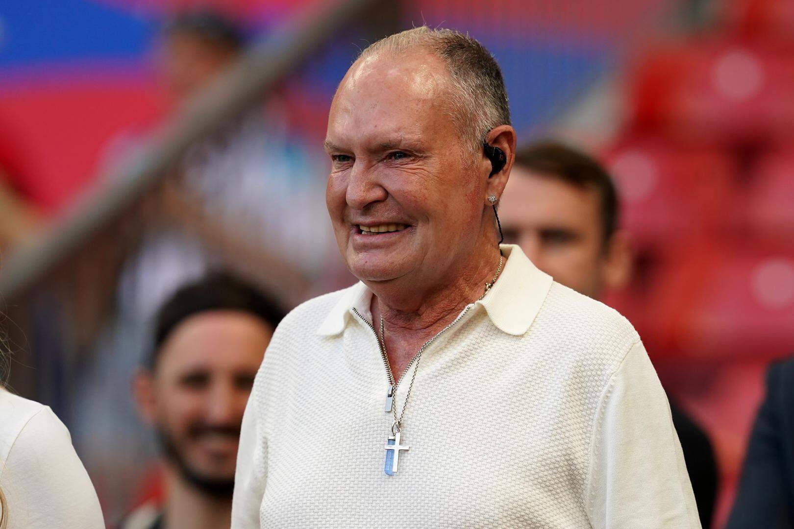 Paul Gascoigne ontslagen uit ziekenhuis na keelaandoening | VN