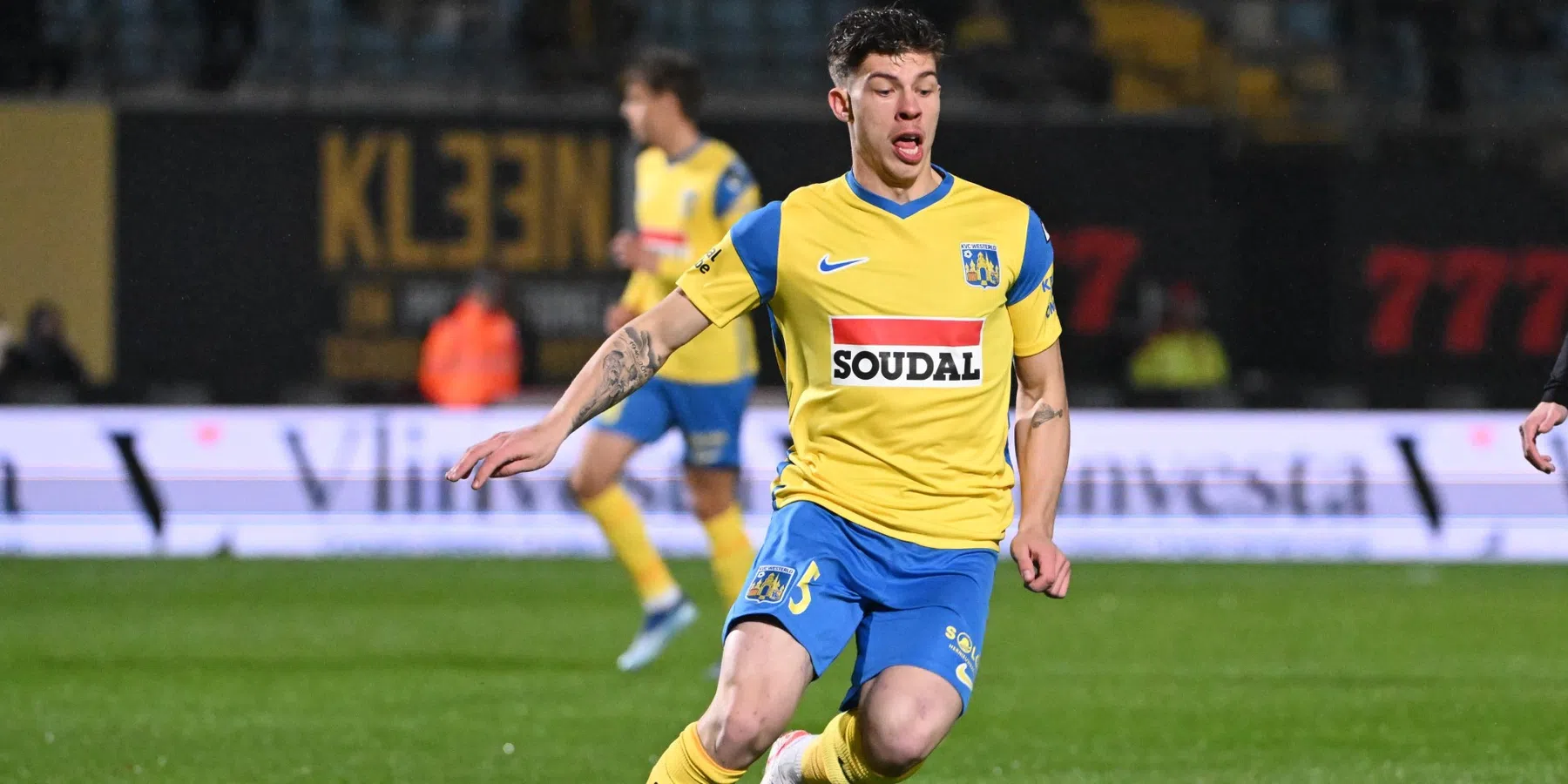 Feyenoord doet zaken met Westerlo en heeft Australische linksback binnen 