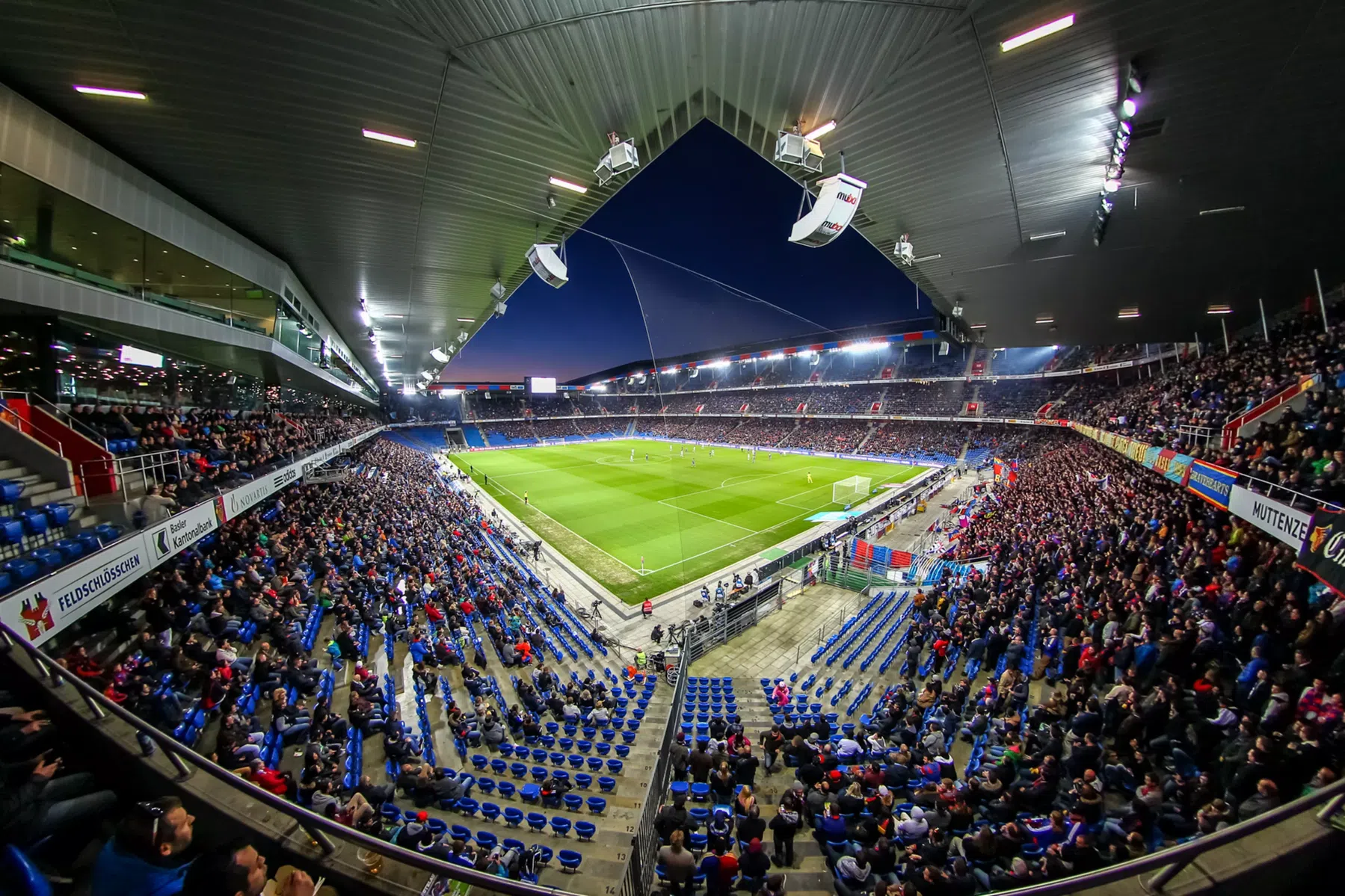 EK-finale Engeland - Spanje in St. Jakob-Park Basel | VoetbalNieuws