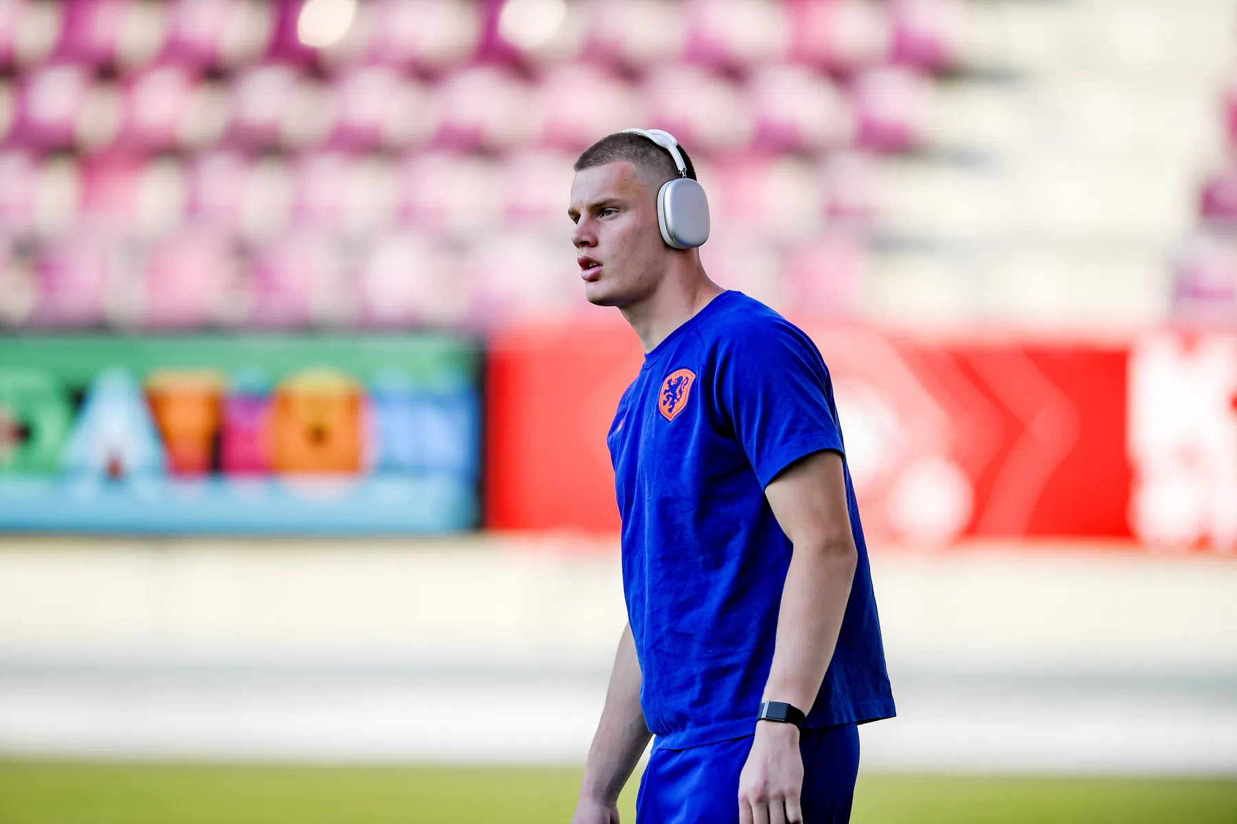 Heerkens na Ajax-transfer: ‘Vanaf dat moment dacht ik alleen nog aan Ajax’ | VN