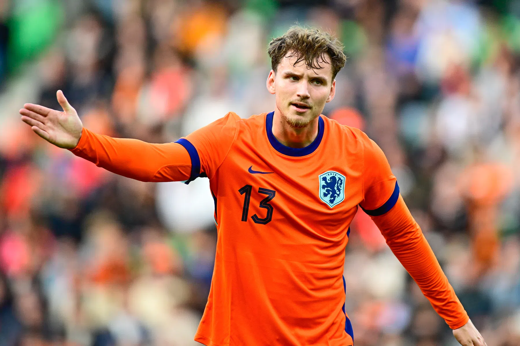 Feyenoord nog niet concreet voor Rav van den Berg of alternatief | VoetbalNieuws