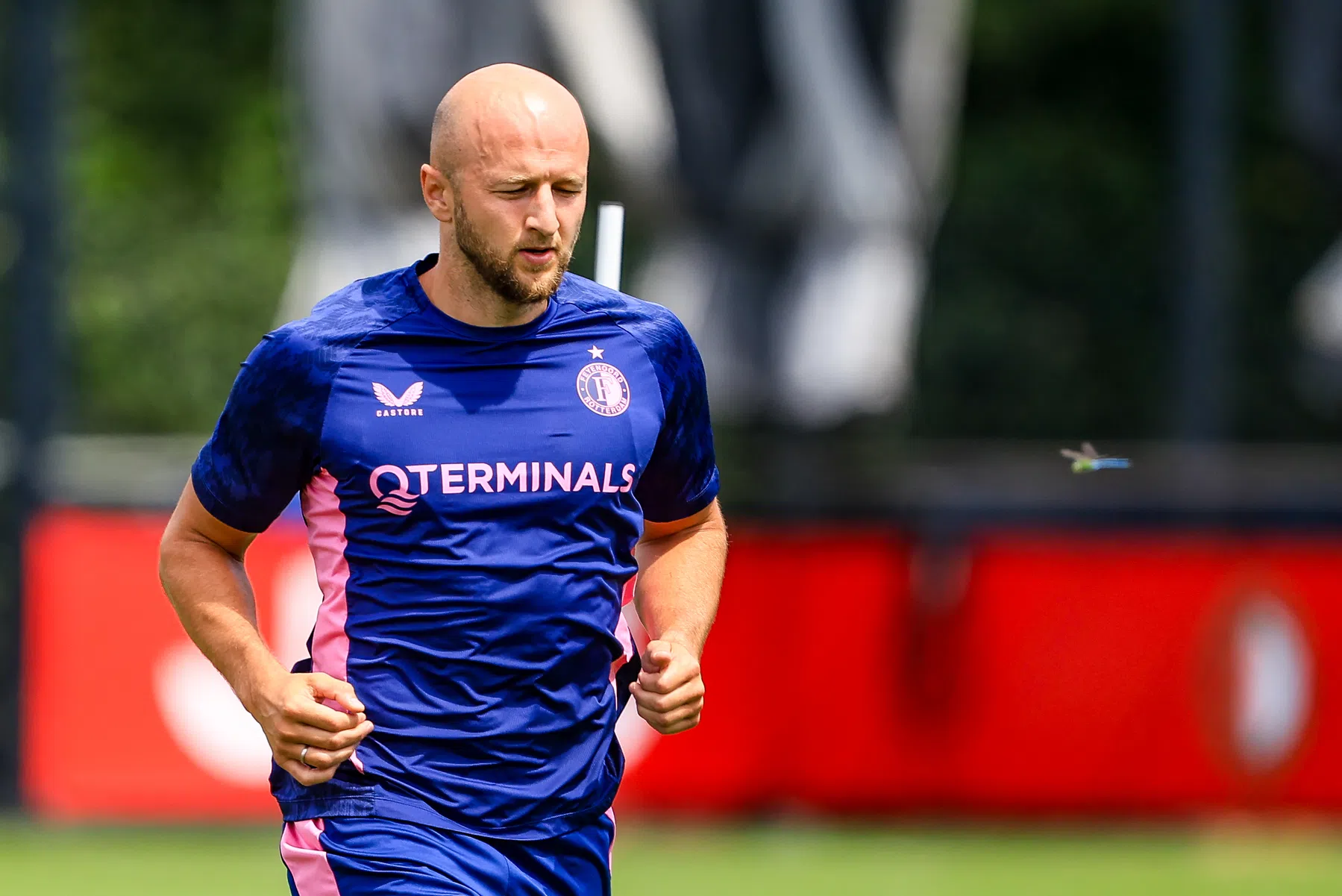 Feyenoord hoopt op fitte Trauner tegen Fenerbahçe | VoetbalNieuws