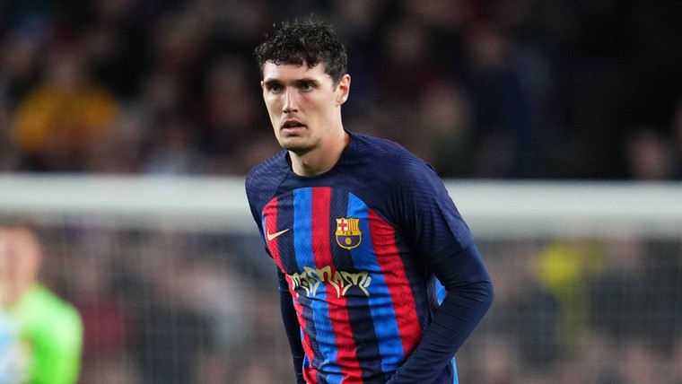Christensen wil bij Barça blijven, ondanks wens tot verkoop | VoetbalNieuws
