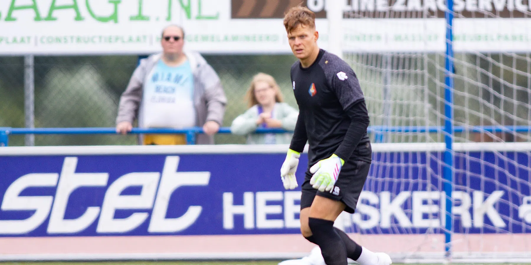 Koeman Jr. blikt voorruit op Eredivisie-debuut: 'Het kan nooit te laat zijn'