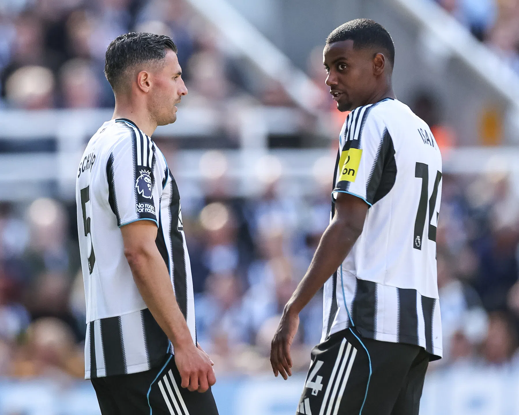 Alexander Isak verbannen bij Newcastle, Liverpool blijft geïnteresseerd | VoetbalN