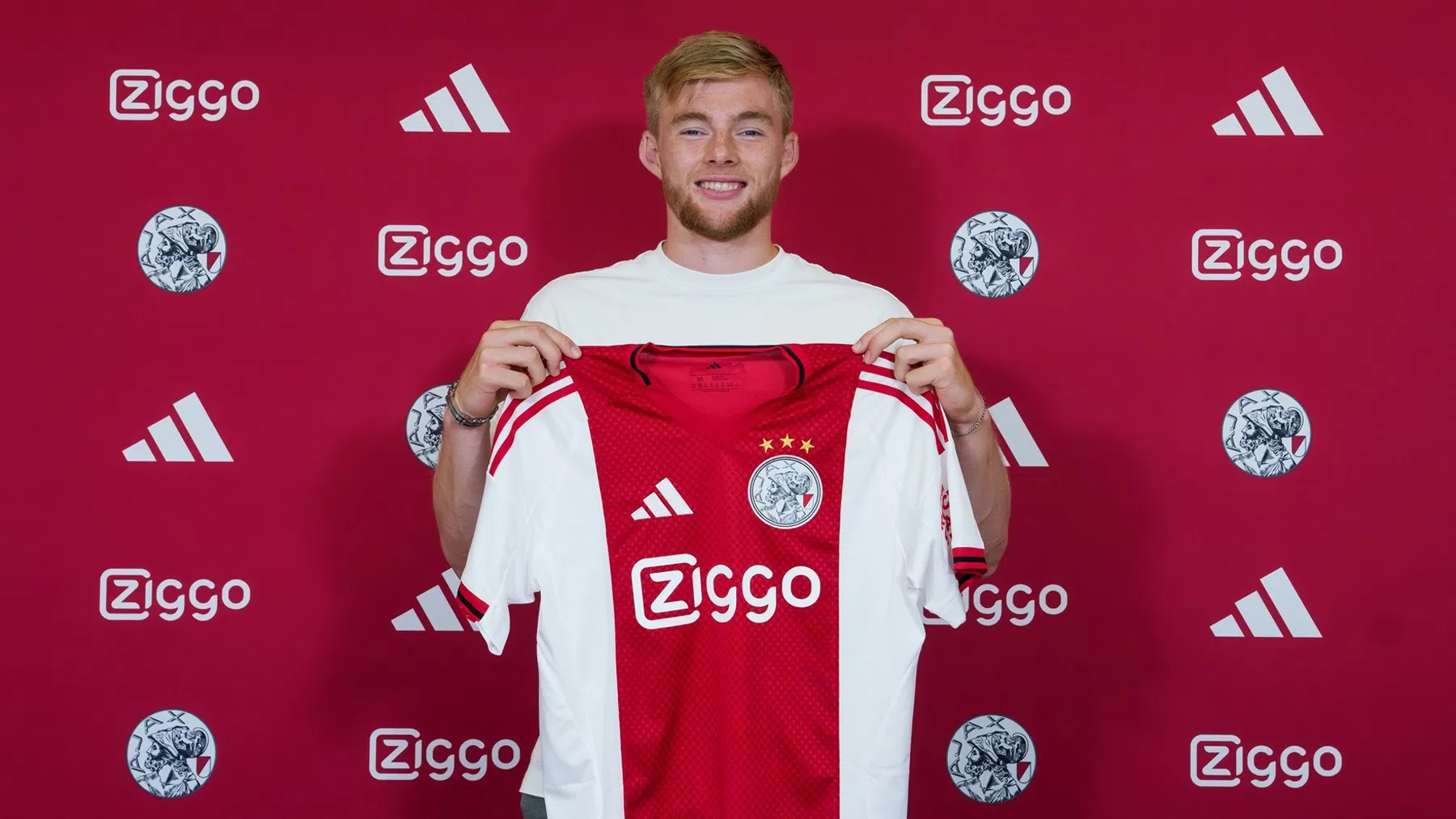 Ajax verlengt contract van Nick Verschuren tot 2028 | VoetbalNieuws