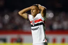 Thumbnail for article: 'Niet alleen Man: PSV wil miljoenenoptie op Braziliaanse rechtsbuiten vastleggen'