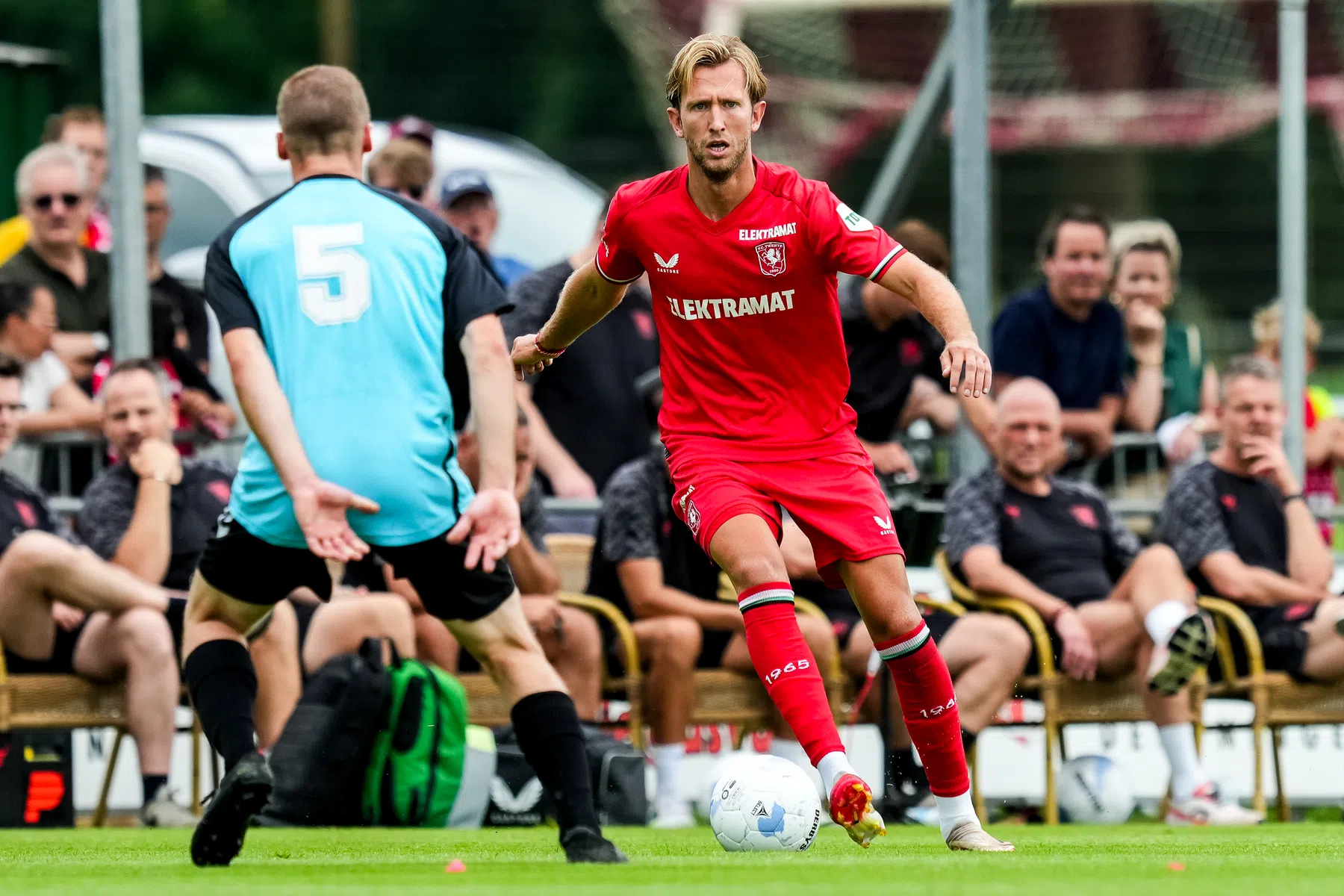 Michel Vlap verruilt FC Twente voor Al-Ahli in Qatar | VoetbalNieuws