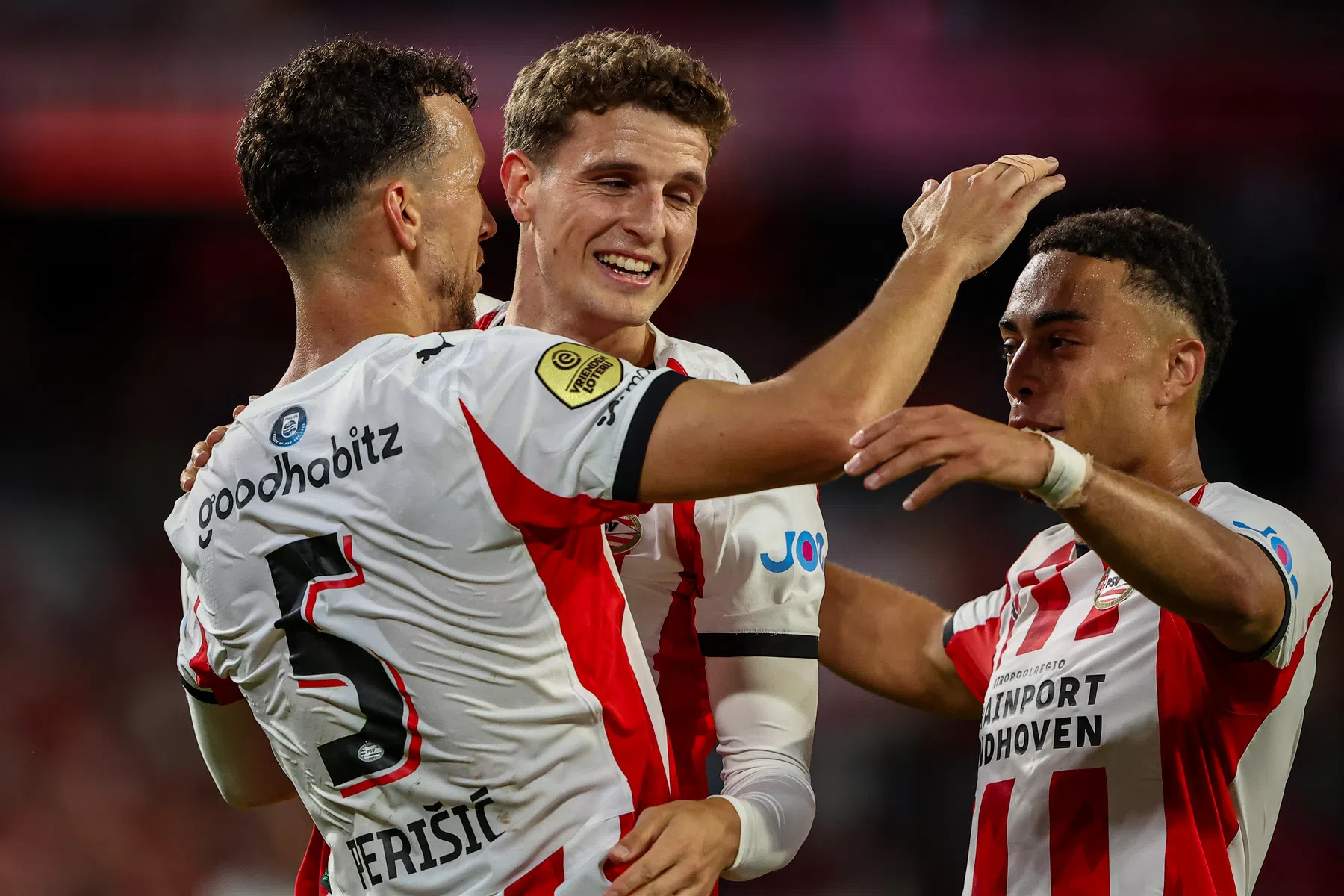 Eredivisie assistklassement 2025/26: actuele lijst met aangevers | VoetbalNieuws