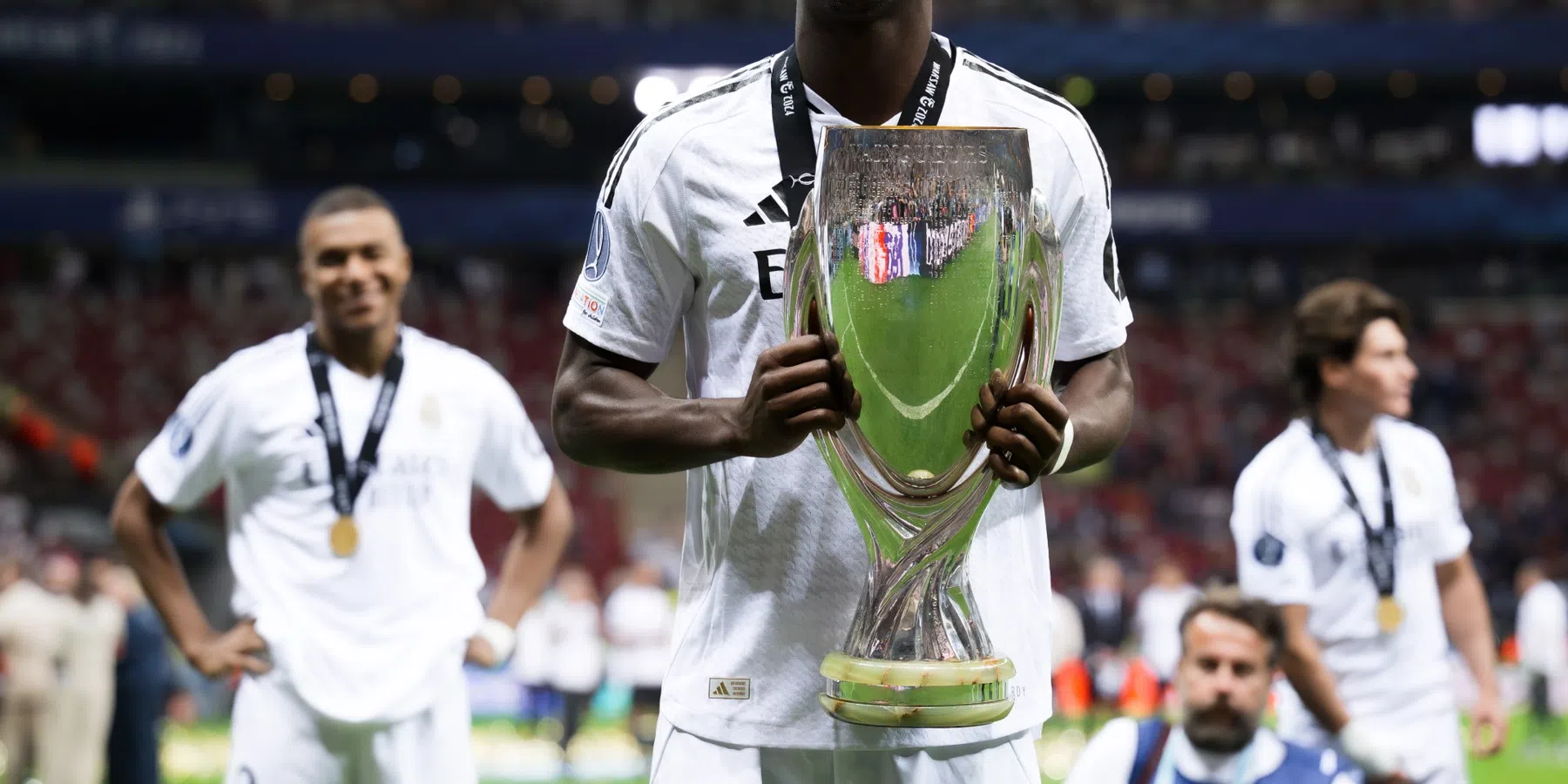 Om dit bedrag strijden PSG en Tottenham Hotspur in de UEFA Super Cup 2025