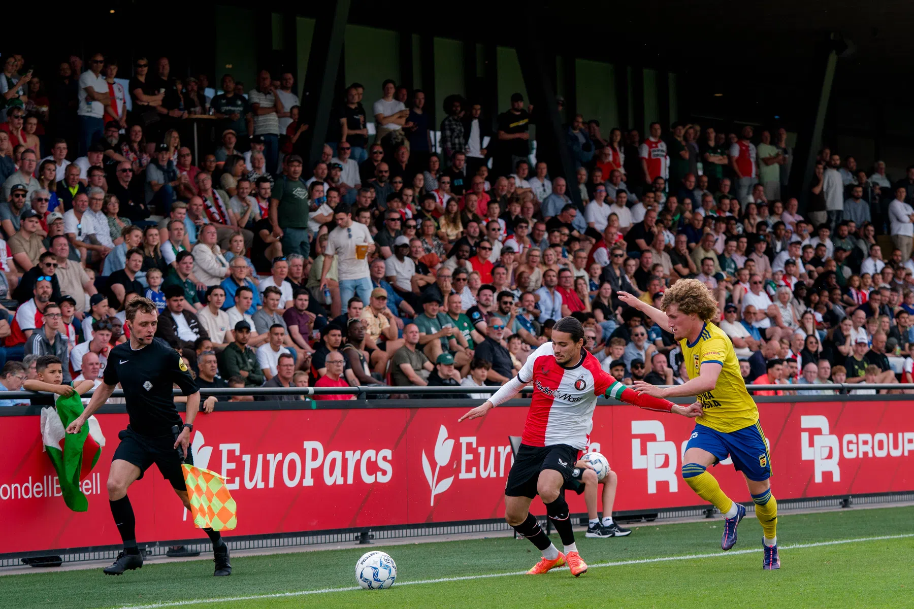 Feyenoord verliest talent Yahrell Black aan Serie A-club Torino | VoetbalNieuws