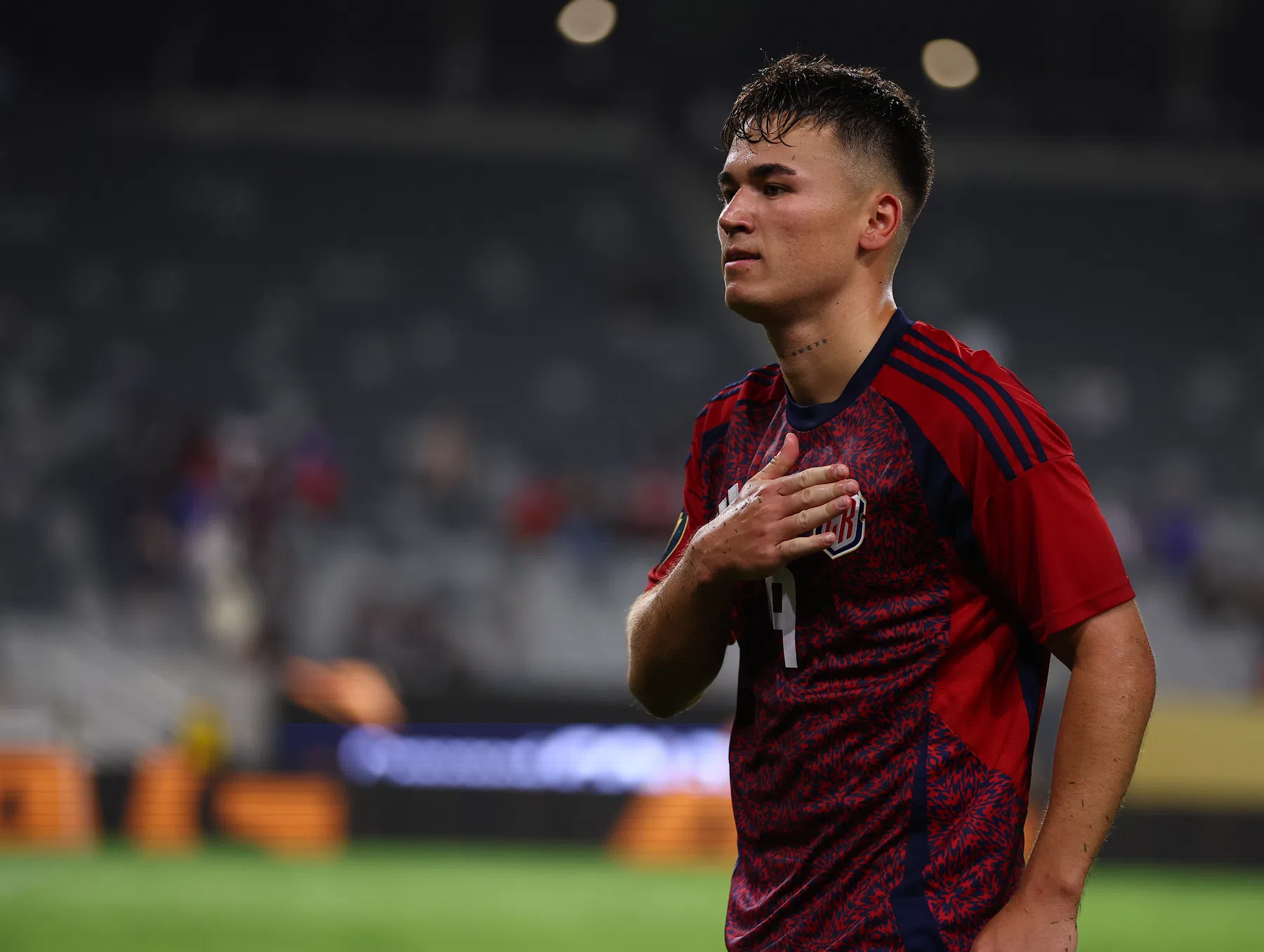 Feyenoord hervat onderhandelingen over huur Manfred Ugalde | VoetbalNieuws