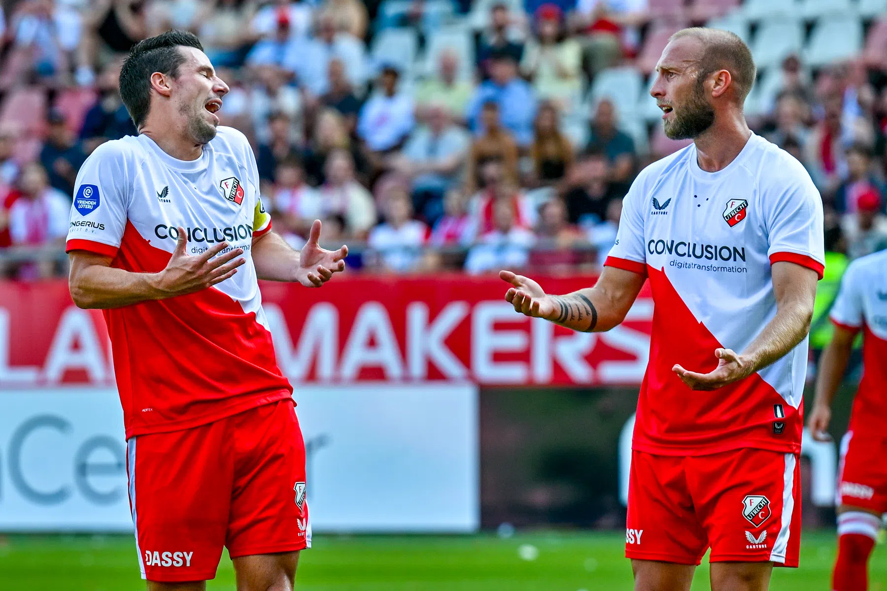 Opstelling FC Utrecht tegen Servette: Ohio en Rodriguez starten | VoetbalNieuws