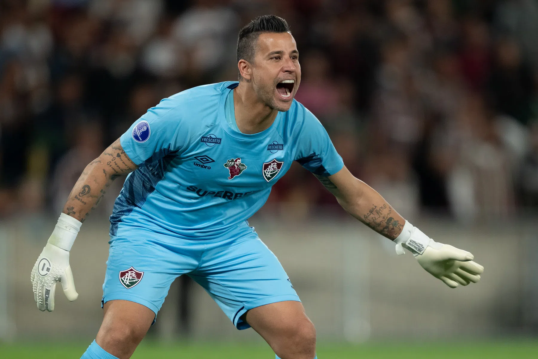 Fábio breekt mogelijk wereldrecord met 1.391e duel voor Fluminense | VoetbalNieuws