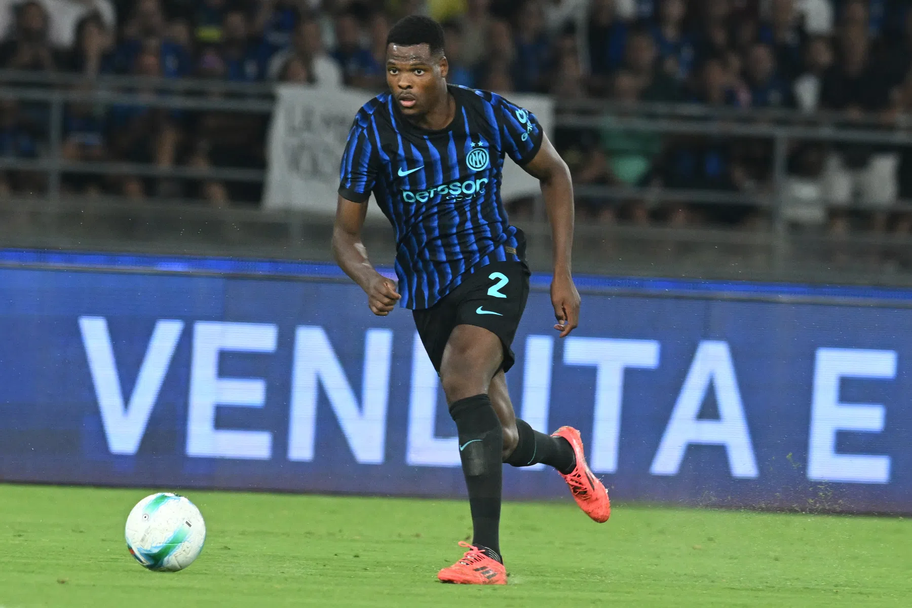 Dumfries: nooit sprake van vertrek bij Inter | VoetbalNieuws