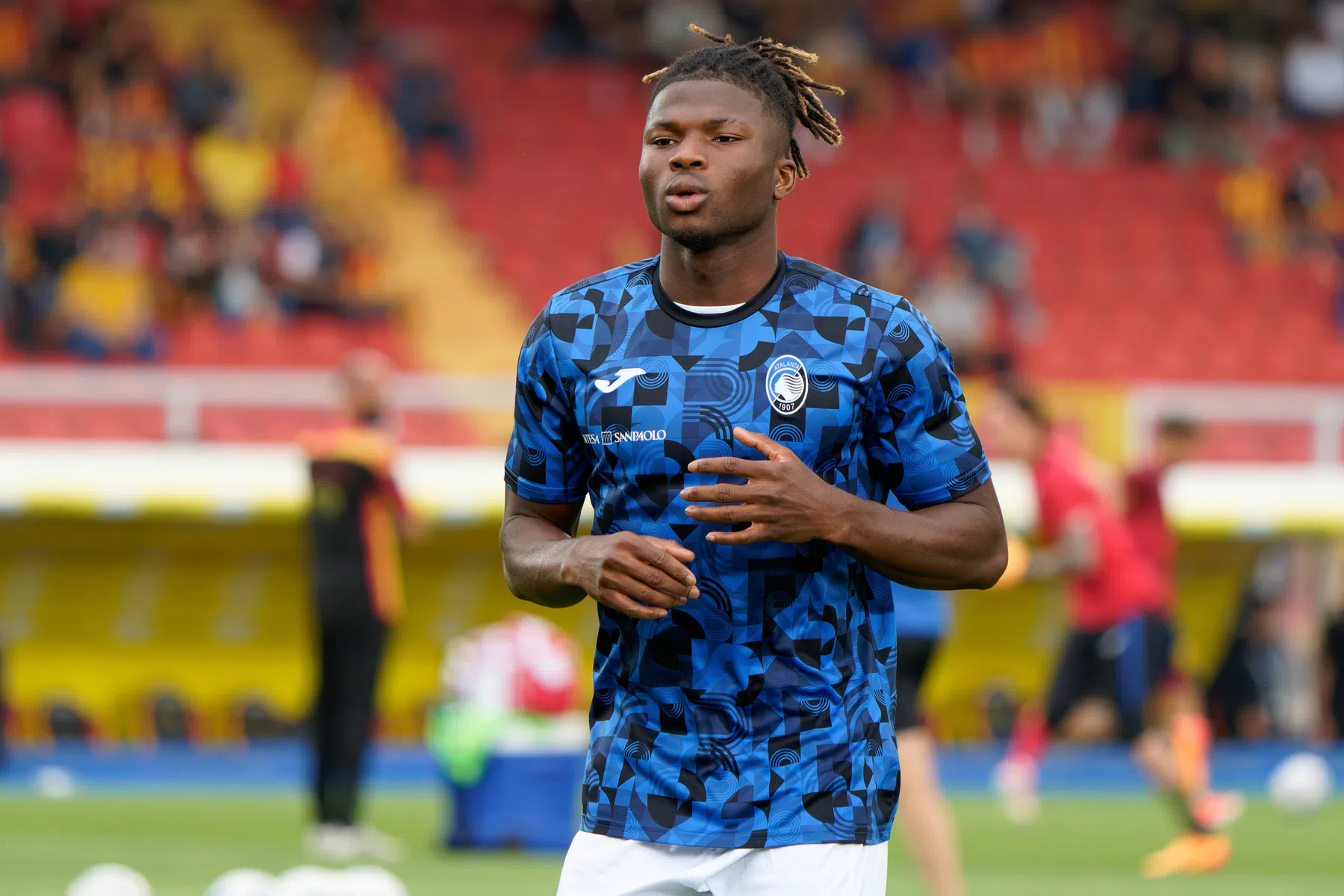 Transfer El Bilal Touré naar Feyenoord definitief van de baan | VoetbalNieuws