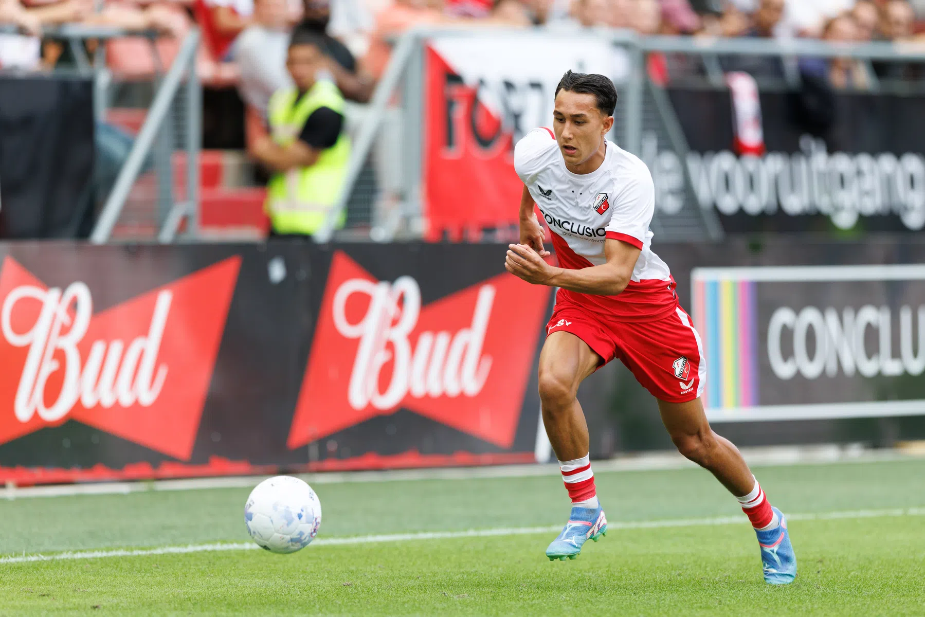 FC Utrecht wil Miliano Jonathans in januari verhuren | VoetbalNieuws