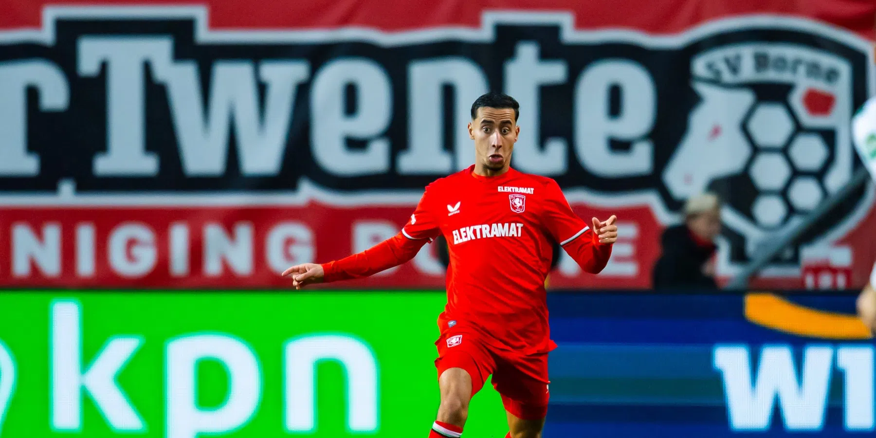 PSV lost probleem op linksback op en presenteert Salah-Eddine na huurdeal