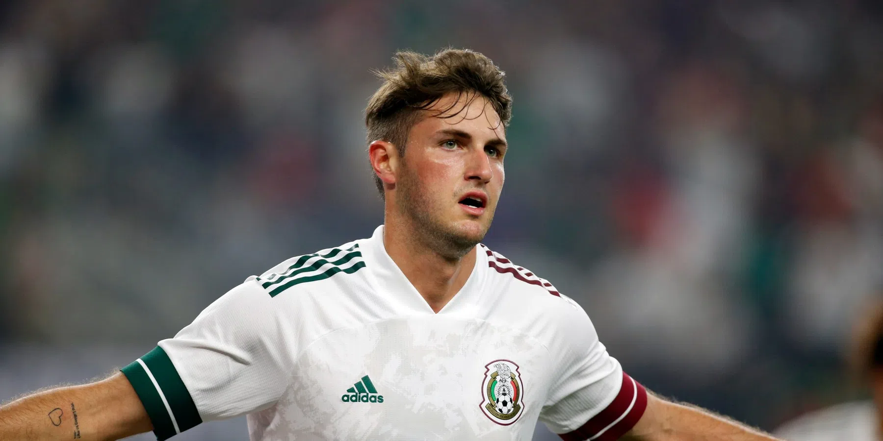 Zaakwaarnemer Gimenez bevestigt: spits blijft bij AC Milan ondanks geruchten