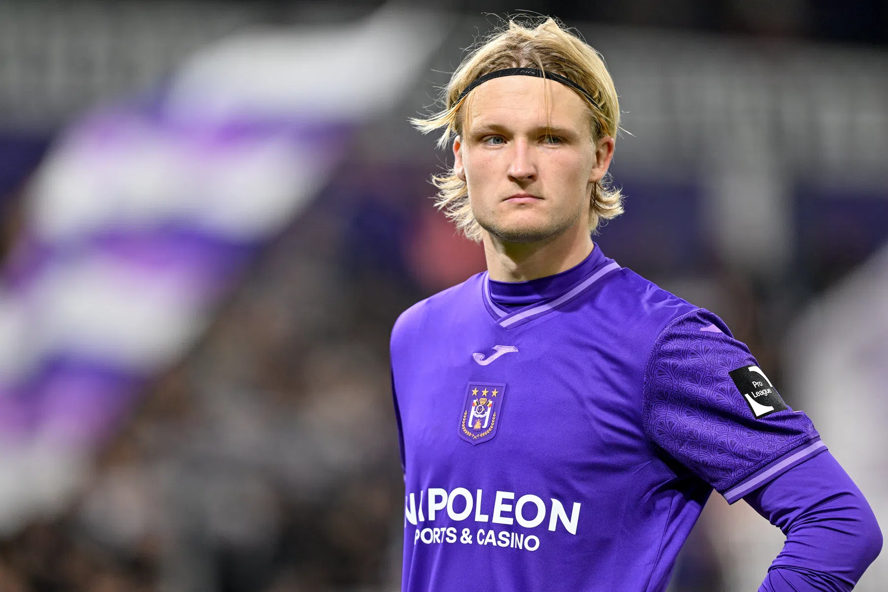 Officieel: Dolberg keert terug bij Ajax via huur met verplichte koop | VN