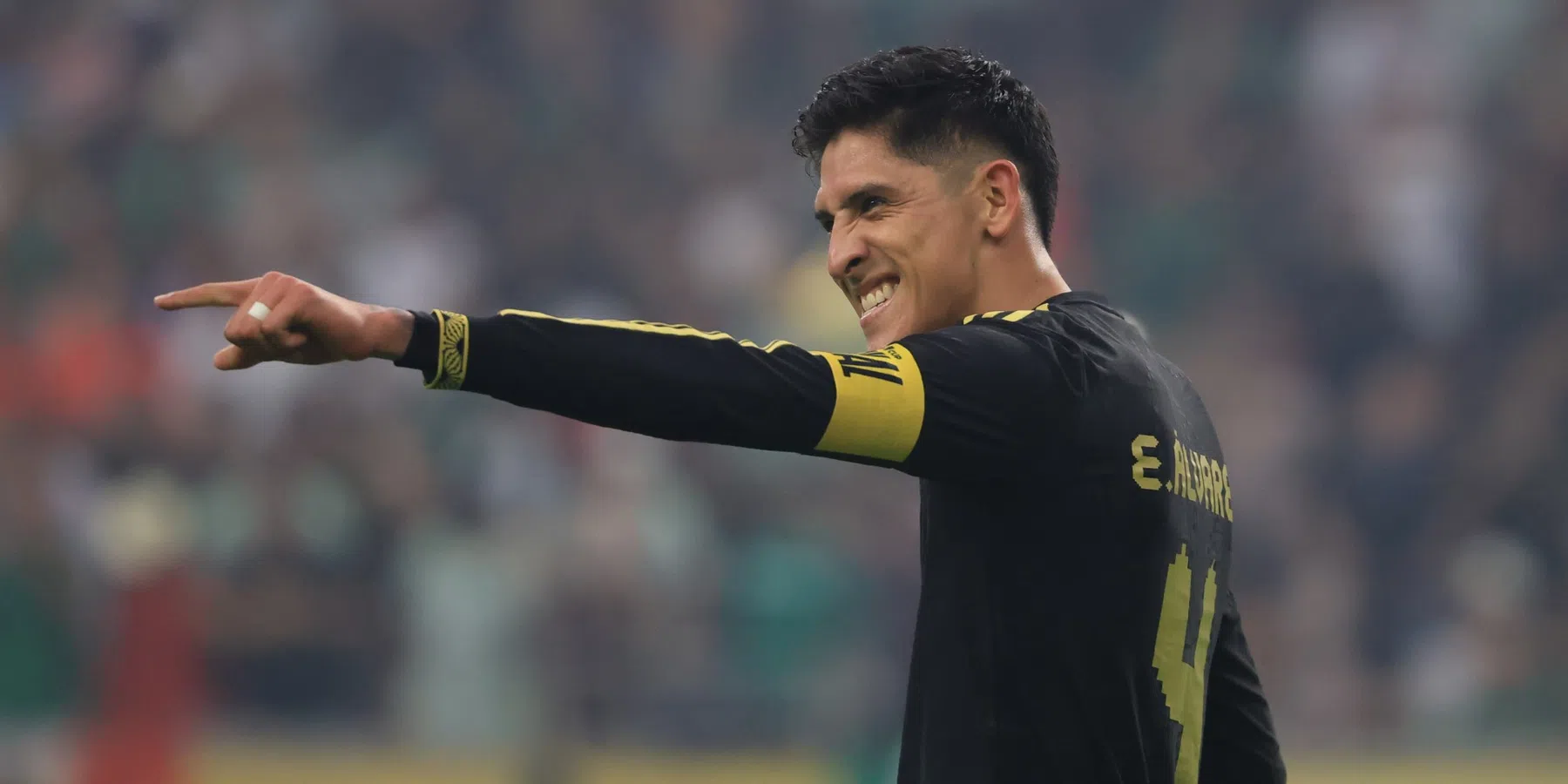 Ajax vertekent beeld rond Alvarez-transfer: dit is hoe dicht de club bij zijn koms