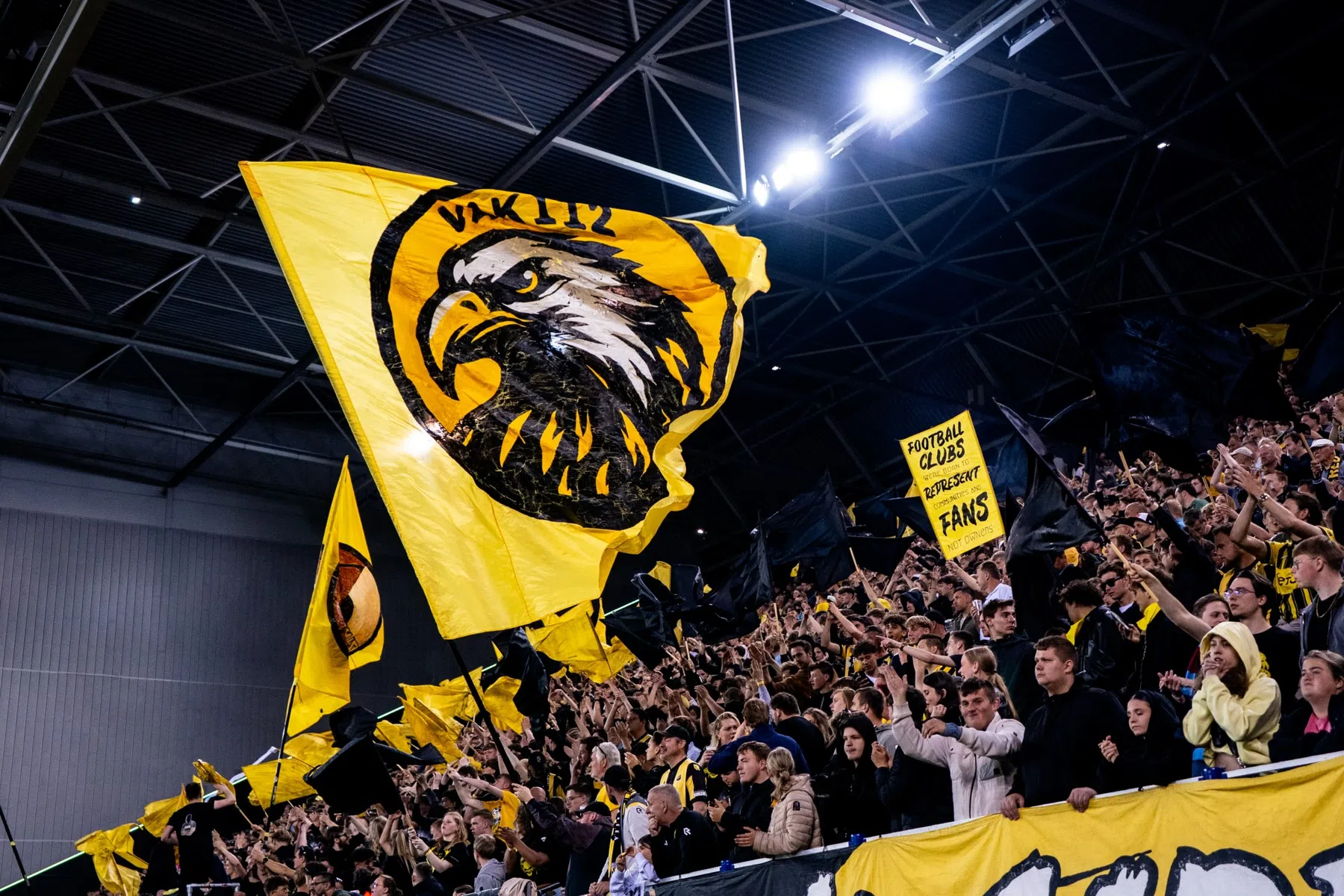 Vitesse opent seizoen in KKD tegen Jong AZ op 12 september | VoetbalNieuws