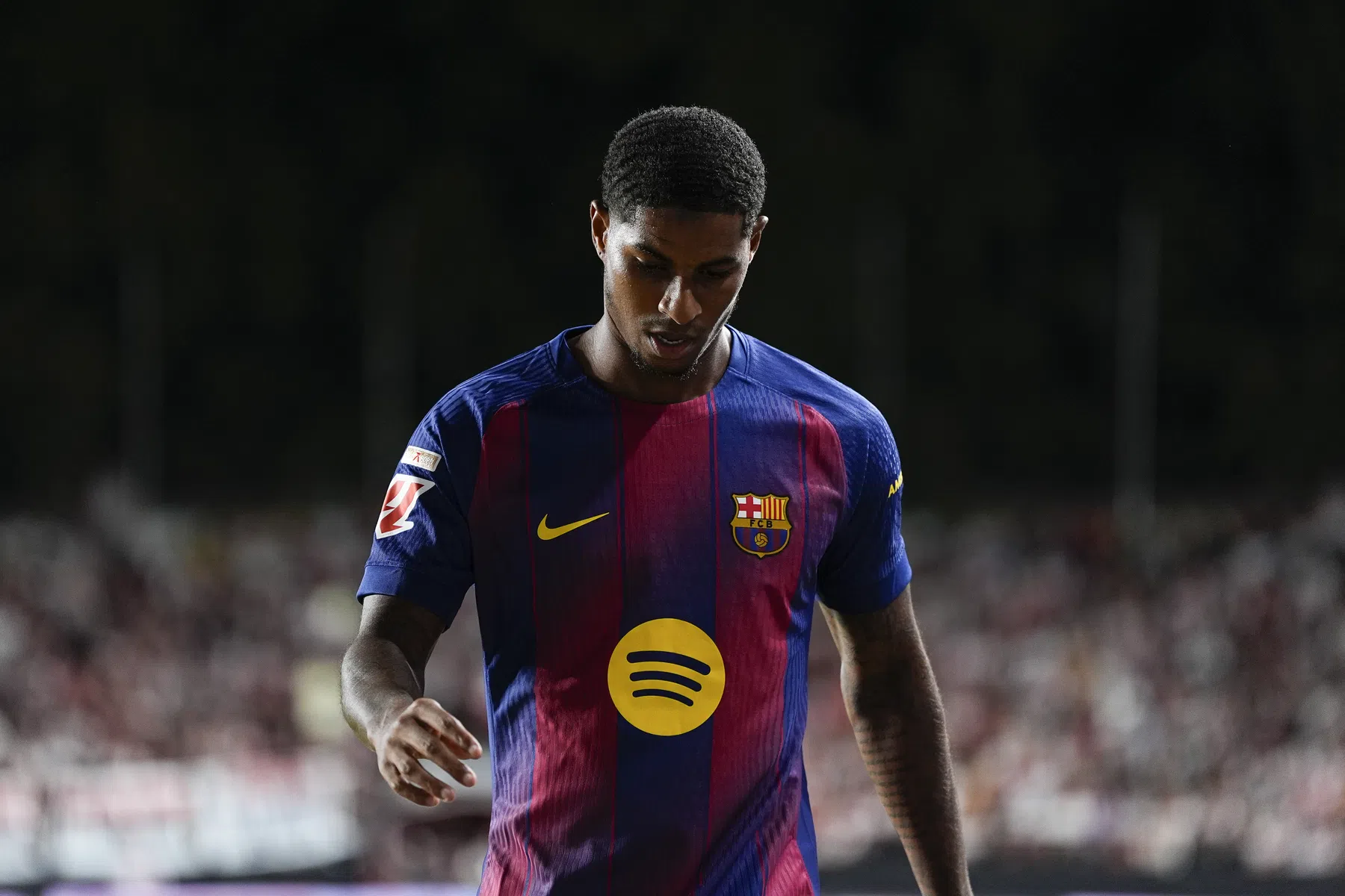 Barcelona overweegt huurdeal Rashford vroegtijdig te beëindigen | VoetbalNieuws