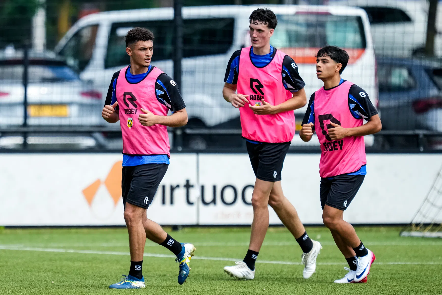 Moustafa Moustafa keert terug bij Vitesse na herstel proflicentie | VoetbalNieuws
