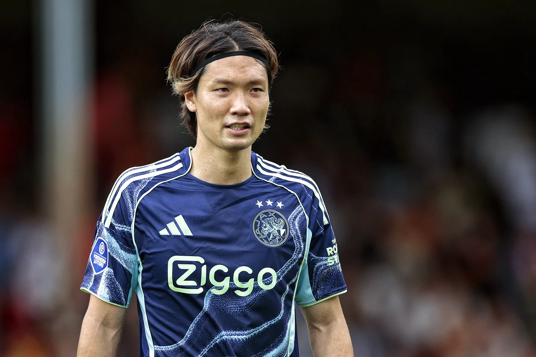Ajax-verdediger Ko Itakura stelt gerust na enkelblessure bij Japan | VoetbalNieuws