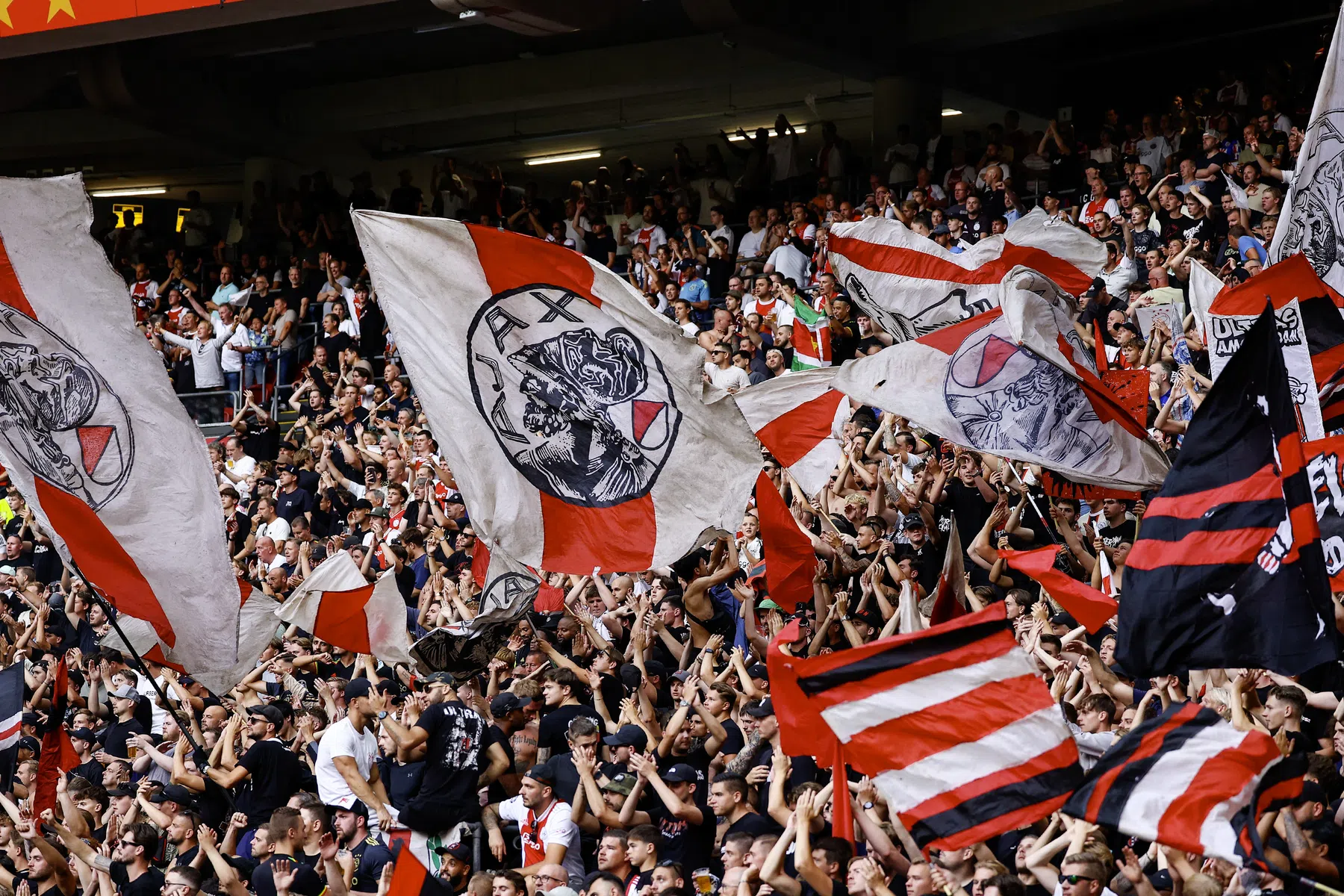 Ajax-fans waarschijnlijk geweerd bij Champions League-duel in Marseille | VN
