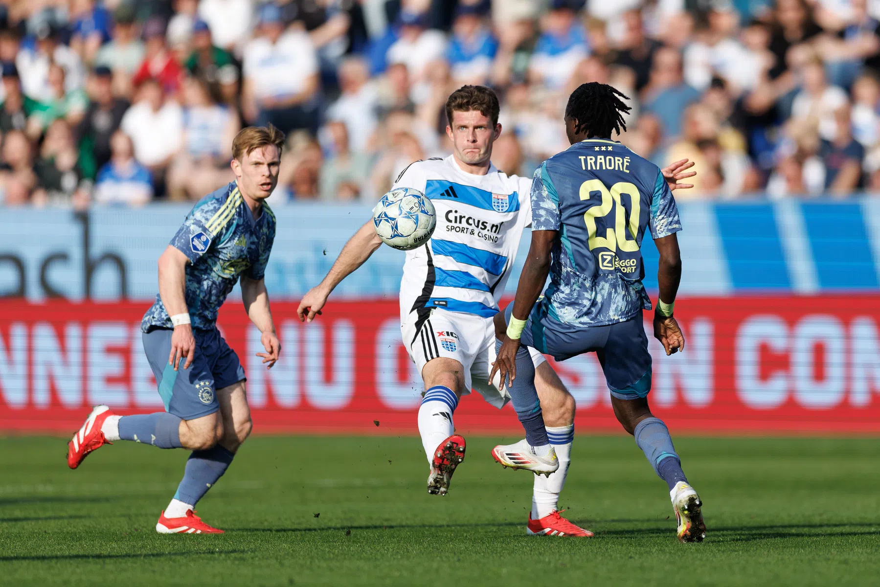 Historie Ajax - PEC Zwolle: laatste winst PEC dateert van 1988 | VoetbalNieuws