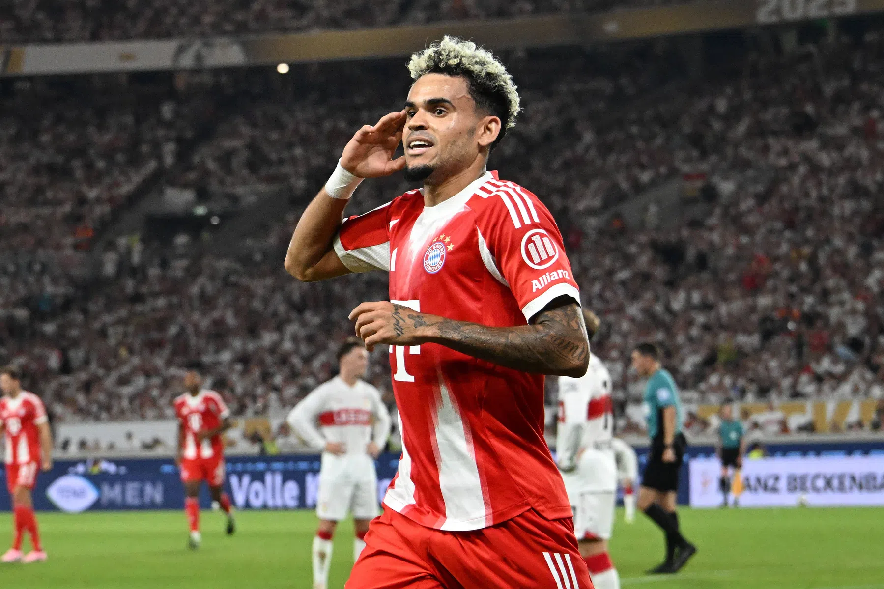 Waar en hoe laat kun je Bayern München - HSV (Bundesliga) kijken? | VoetbalNieuws