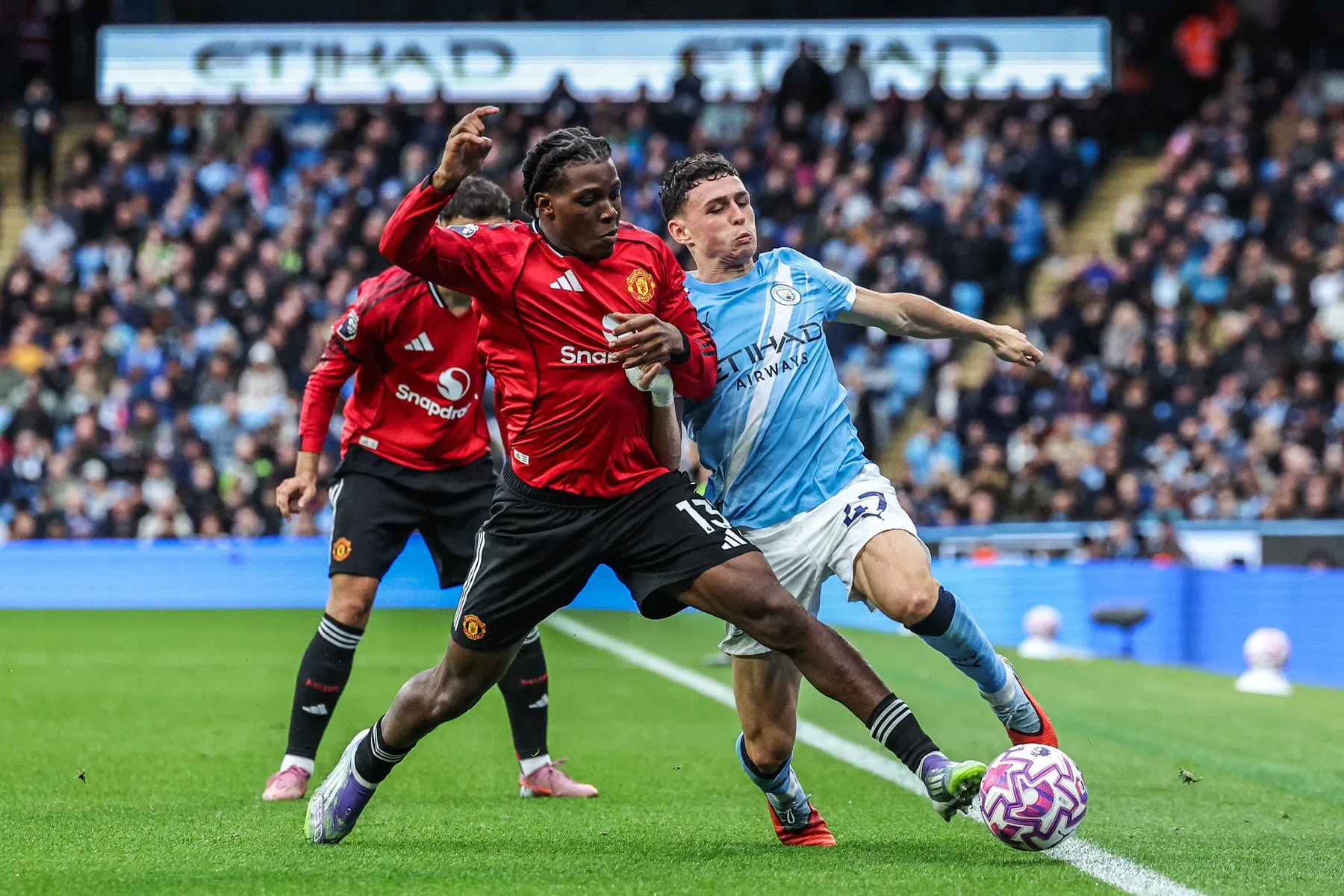 Manchester City wint derby: Haaland en Foden beslissen United | VoetbalNieuws