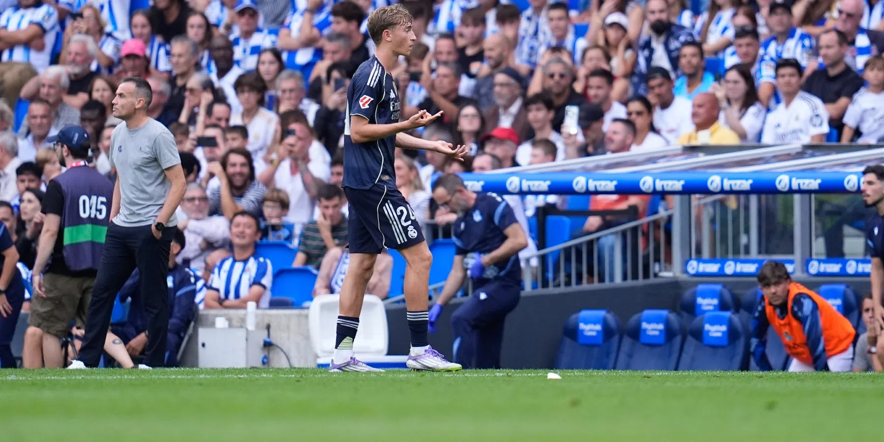 Spaanse tegenvaller: Dean Huijsen mist duel met Georgië | VoetbalNieuws