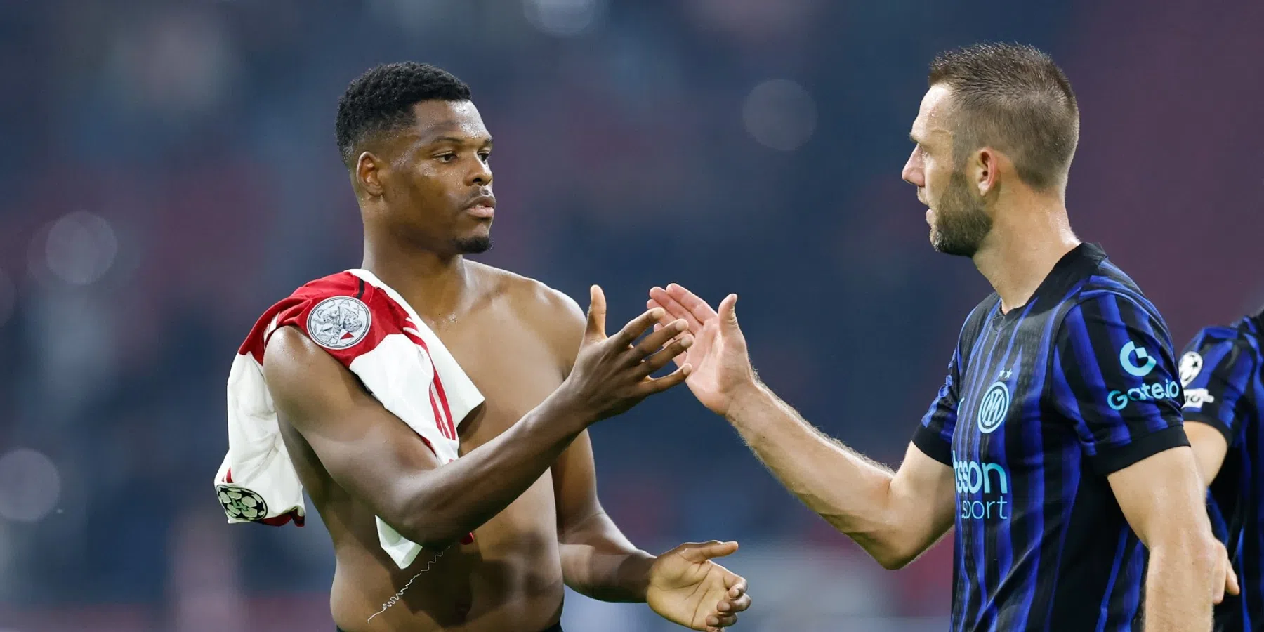 Kranten: 'Ajax steeds verder af van de Europese top, verschil duidelijk zichtbaar'