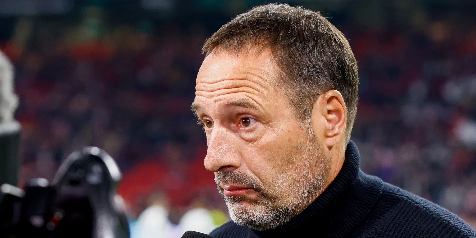 Van ’t Schip reageert op misgelopen rol: dit zegt de trainer over zijn Ajax-exit 