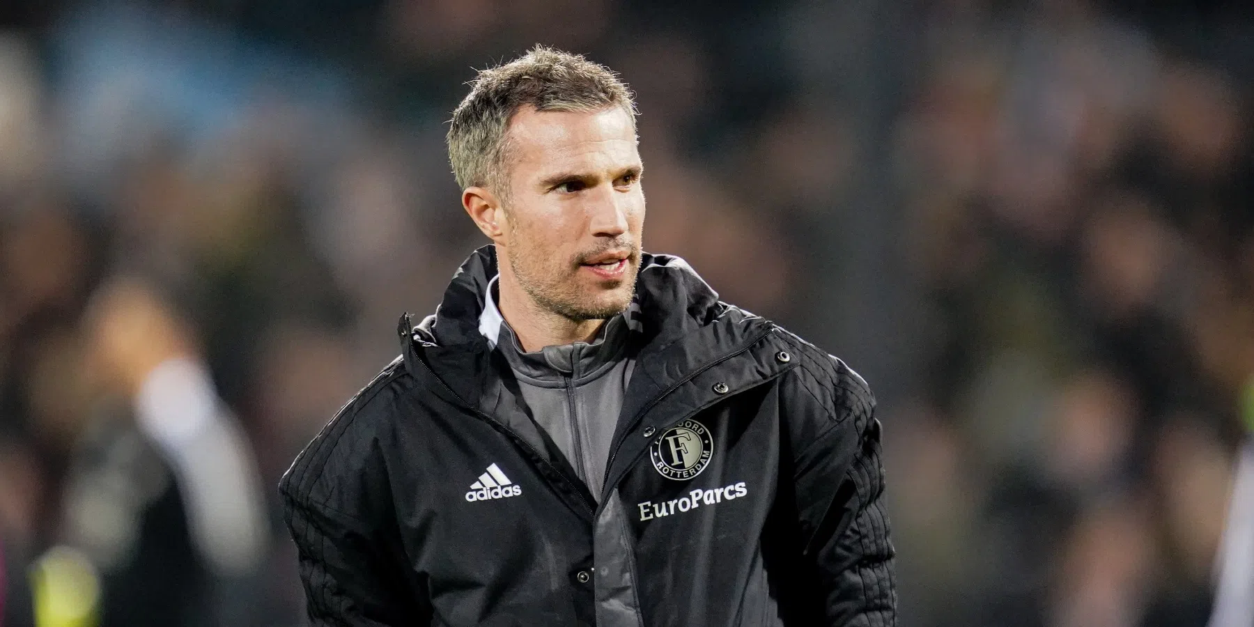 Van Persie geeft tekst en uitleg over verrassende Feyenoord-opstelling
