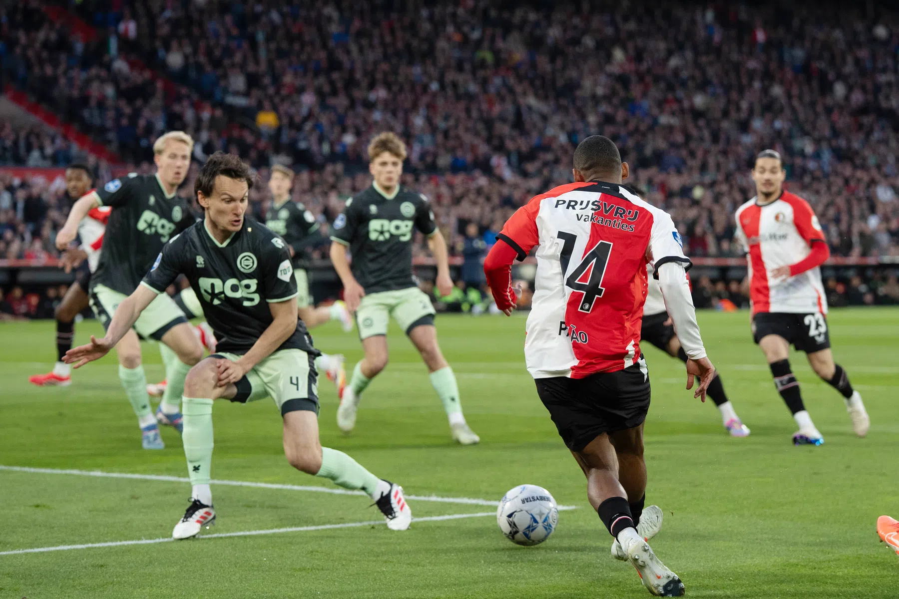 Waar en hoe laat is FC Groningen - Feyenoord te zien? | VoetbalNieuws