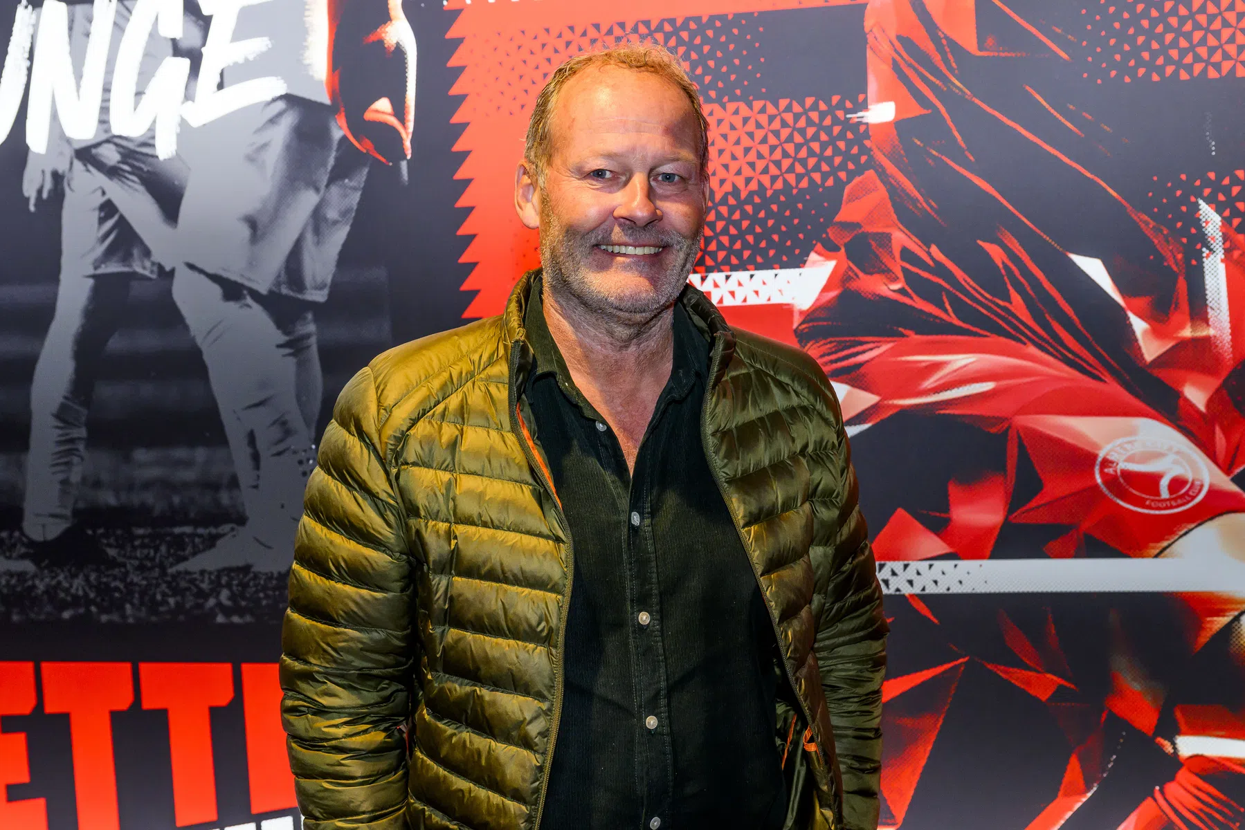 Danny Blind stapt op bij Ajax om transferbeleid | VoetbalNieuws