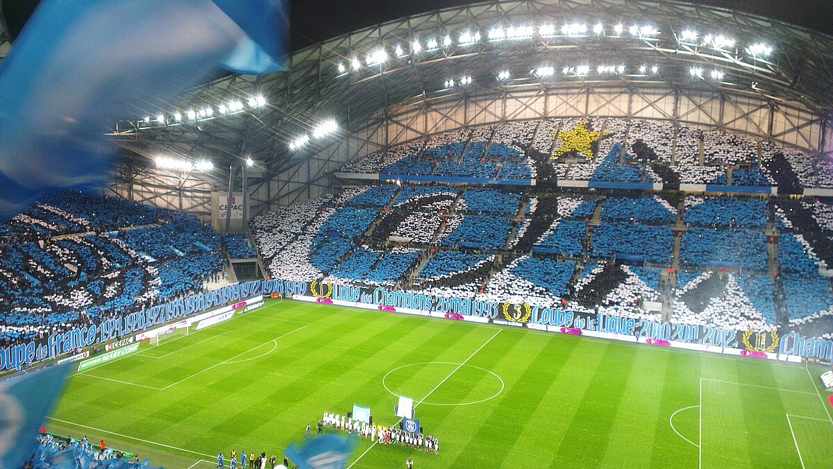 Waar speelt Ajax tegen Marseille? Alles over het Orange Vélodrome | VoetbalNieuws