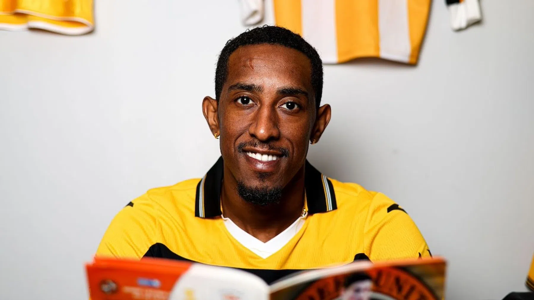 Joshua Brenet tekent tot 2026 bij Livingston FC in Schotland | VoetbalNieuws