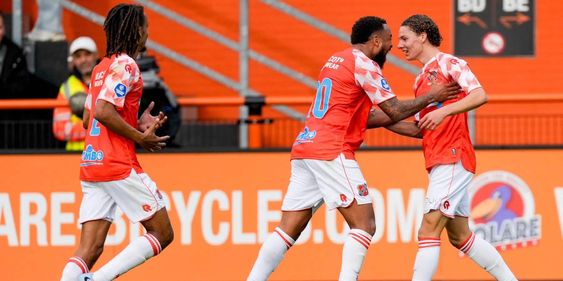 Volendam-speler valt in de prijzen: deze speler is Talent van de Maand 