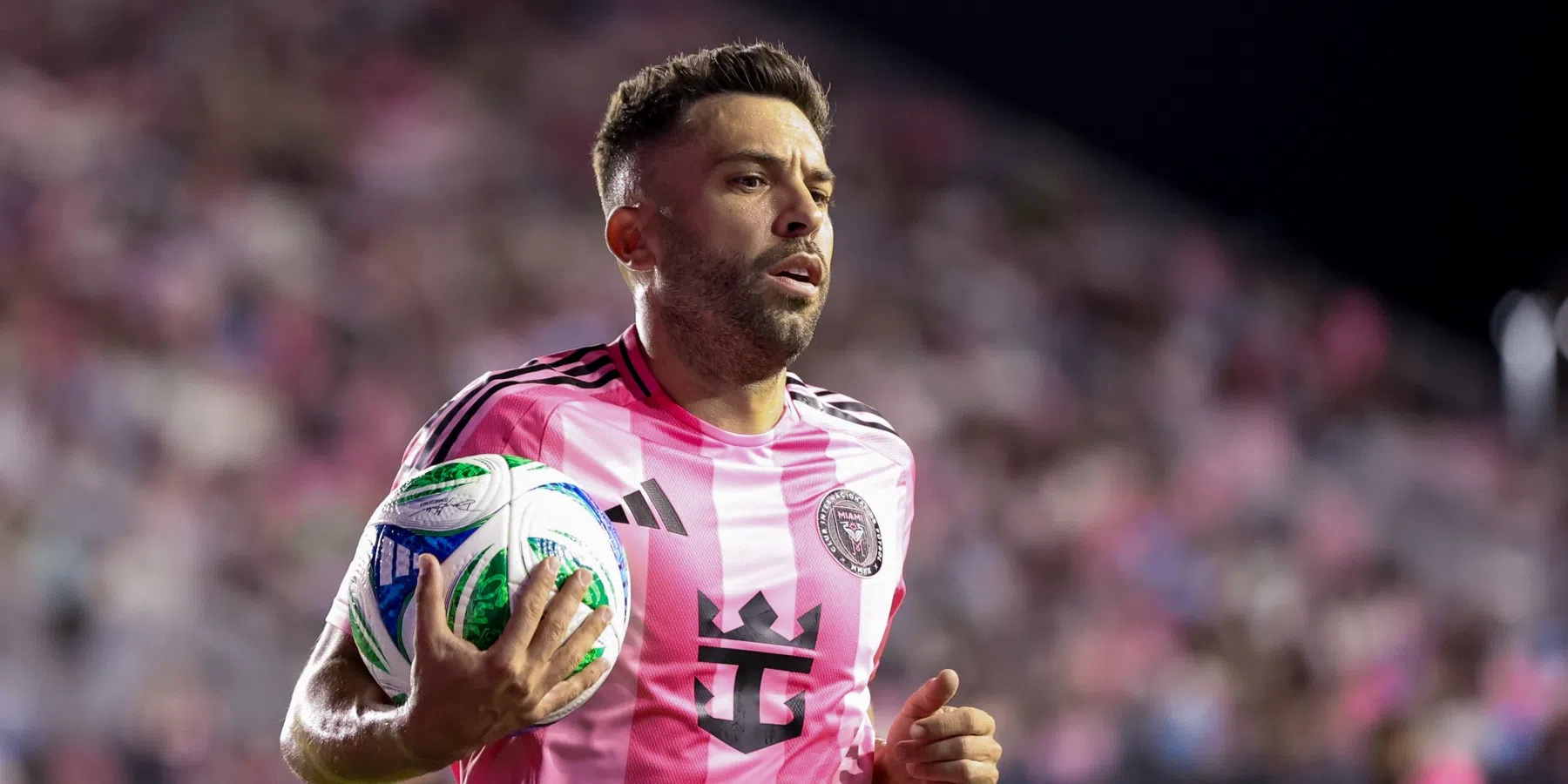 Na Busquets volgt ook Alba: Spaanse rechtsback stopt na dit seizoen met voetballen