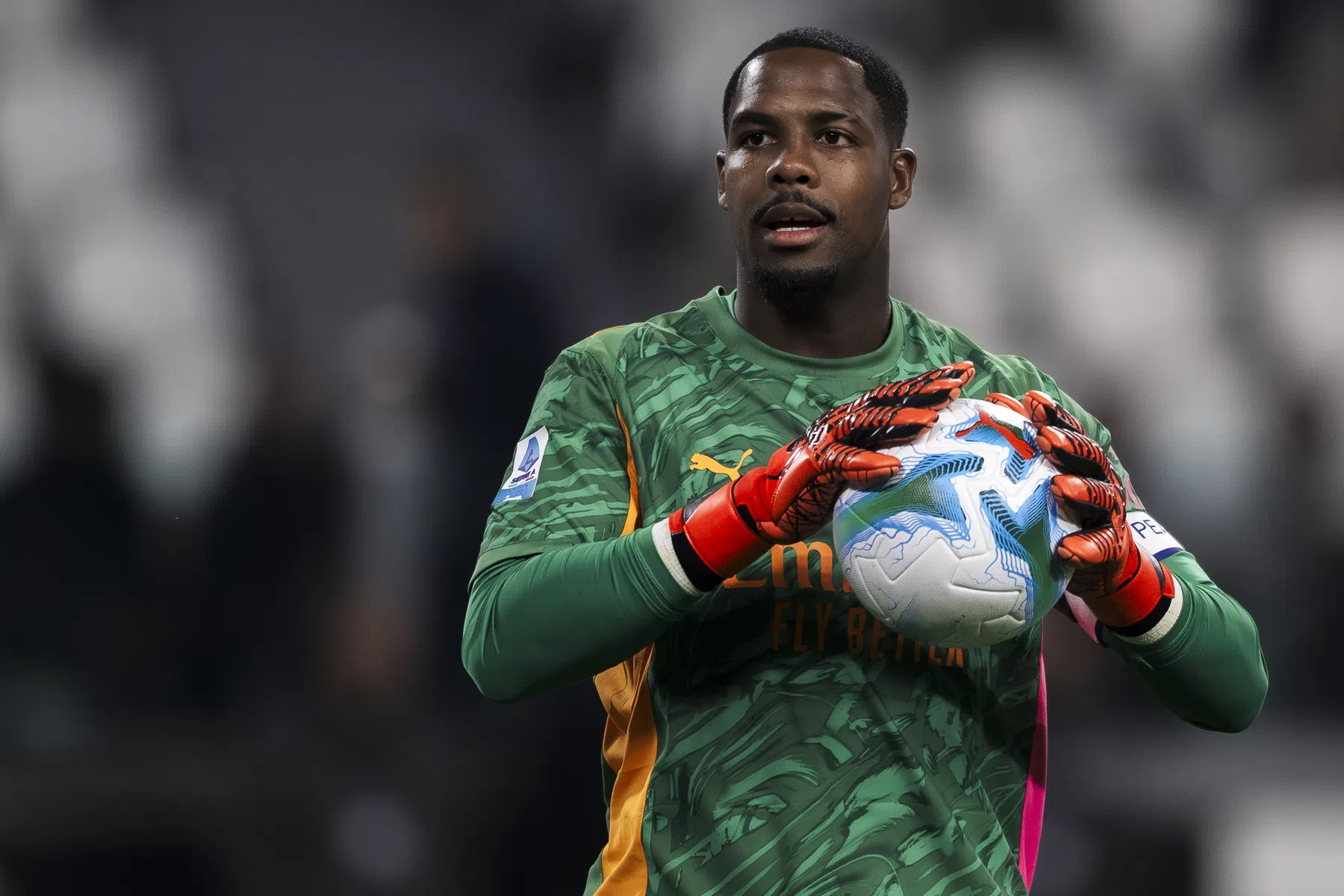 Juventus wil Maignan gratis oppikken bij Milan in 2026 | VoetbalNieuws