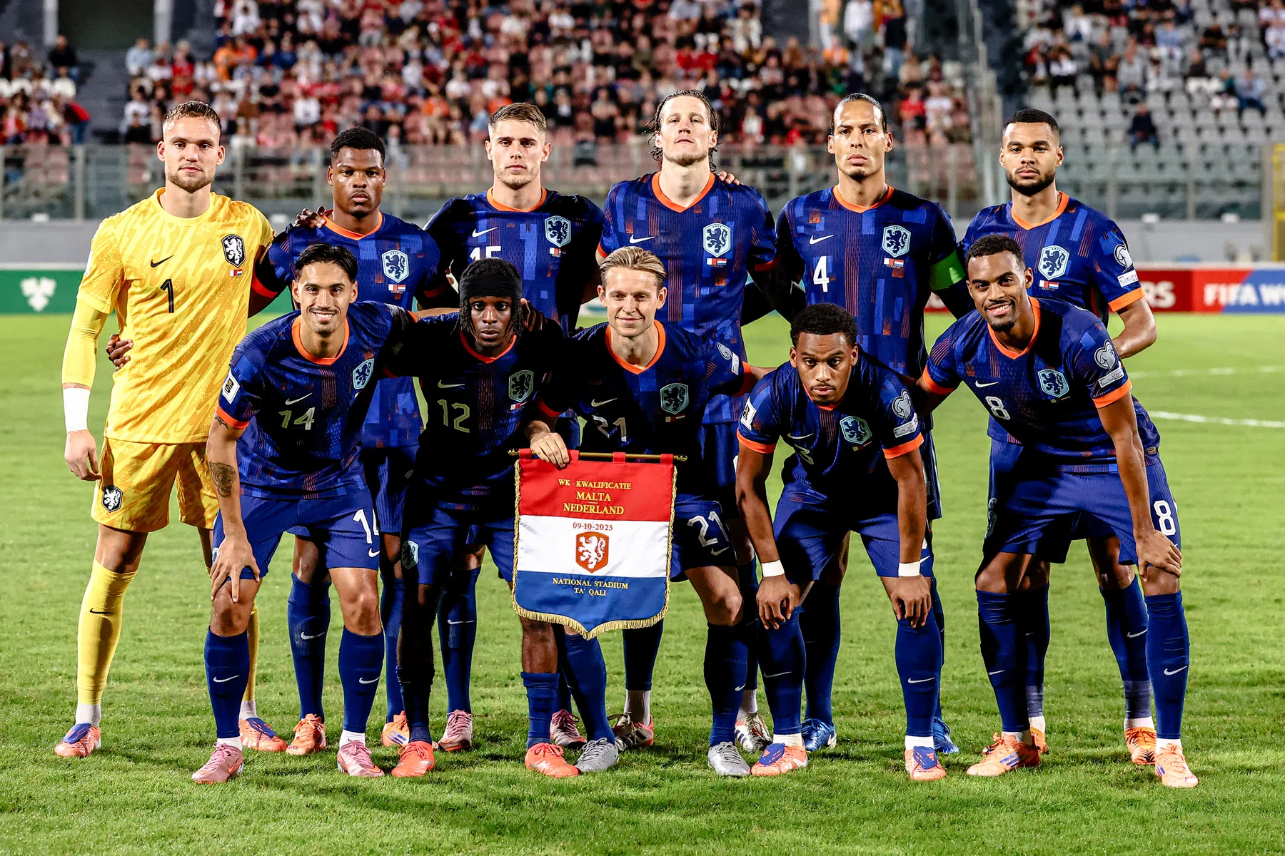 Oranje wint van Malta, maar oogst weinig lof in de media | VoetbalNieuws